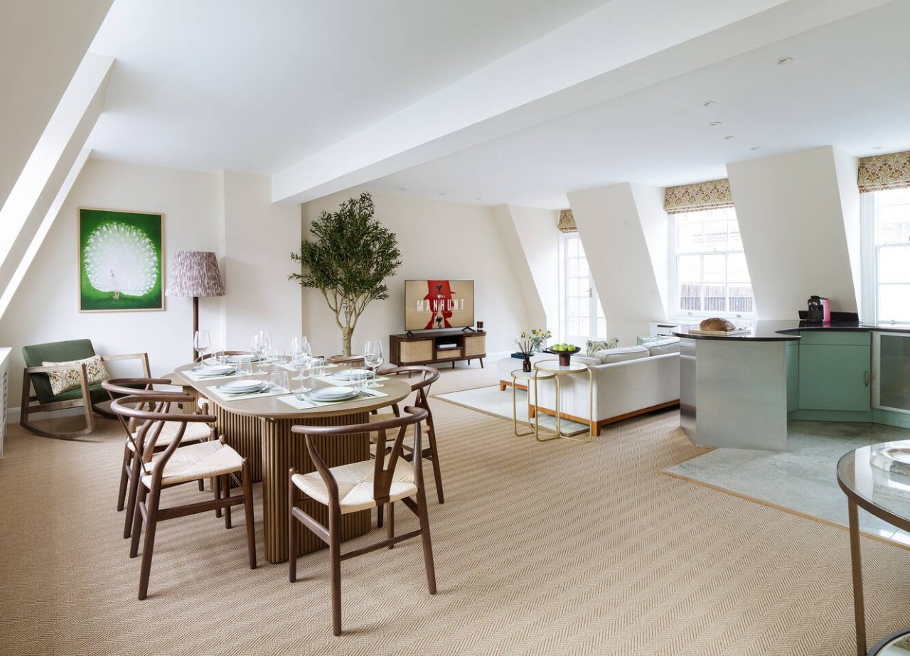 The Mayfair Grand Penthouse in 18 Bruton Place Flat 3 W1J 6LY - Property image 4 - VivreStays