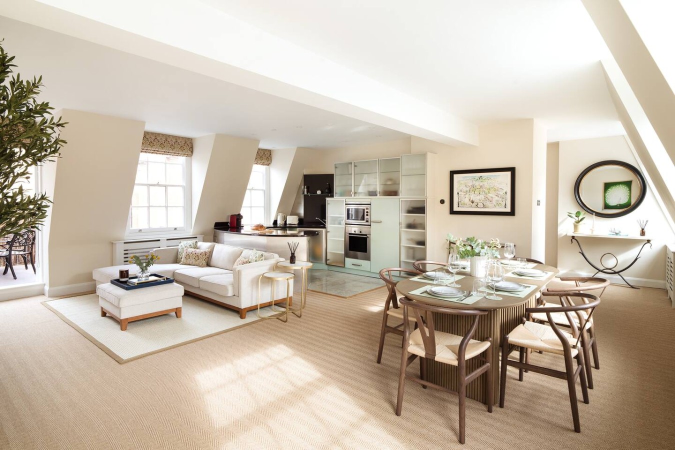 The Mayfair Grand Penthouse in 18 Bruton Place Flat 3 W1J 6LY - Property image 16 - VivreStays