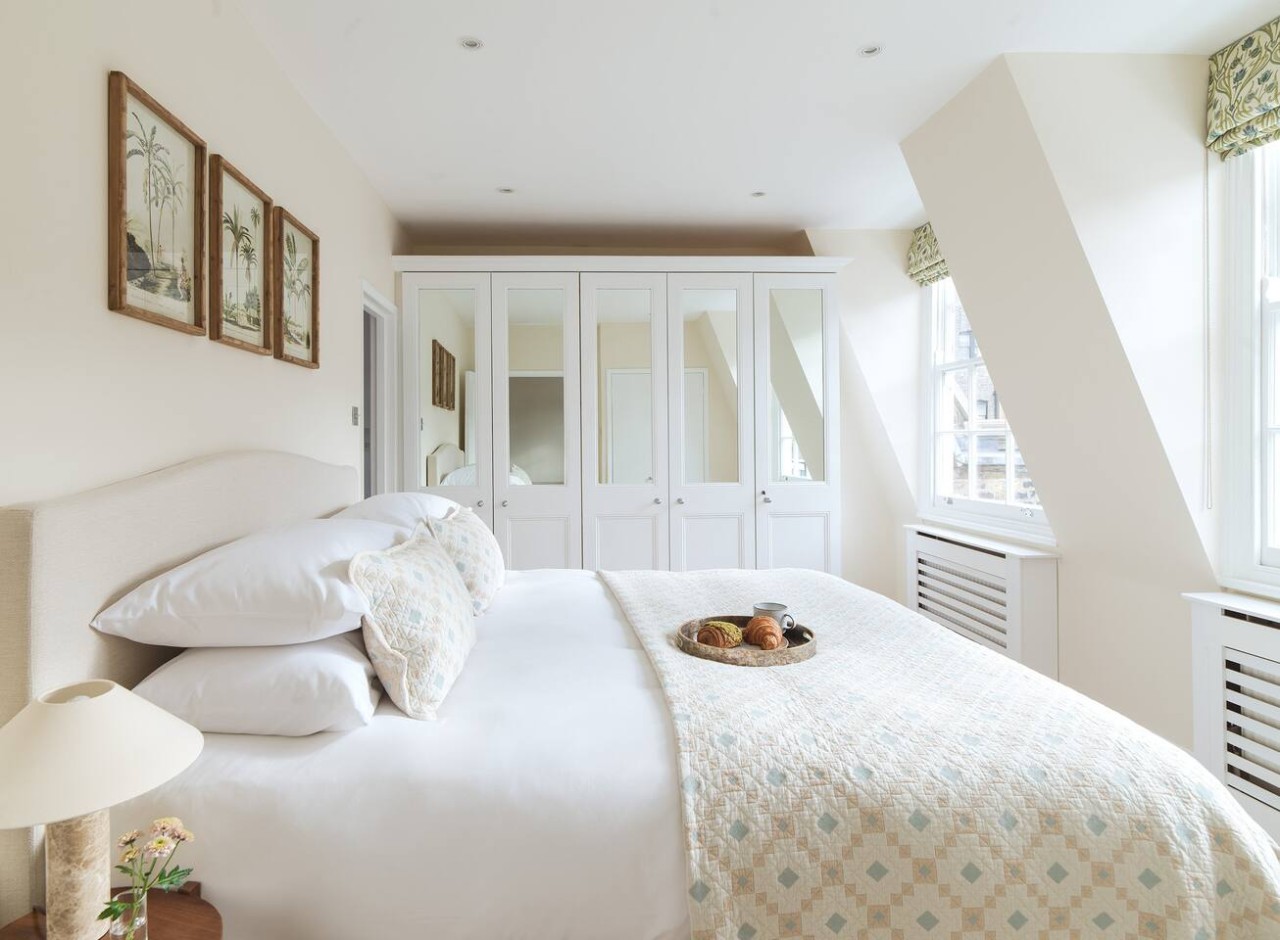 The Mayfair Grand Penthouse in 18 Bruton Place Flat 3 W1J 6LY - Property image 10 - VivreStays