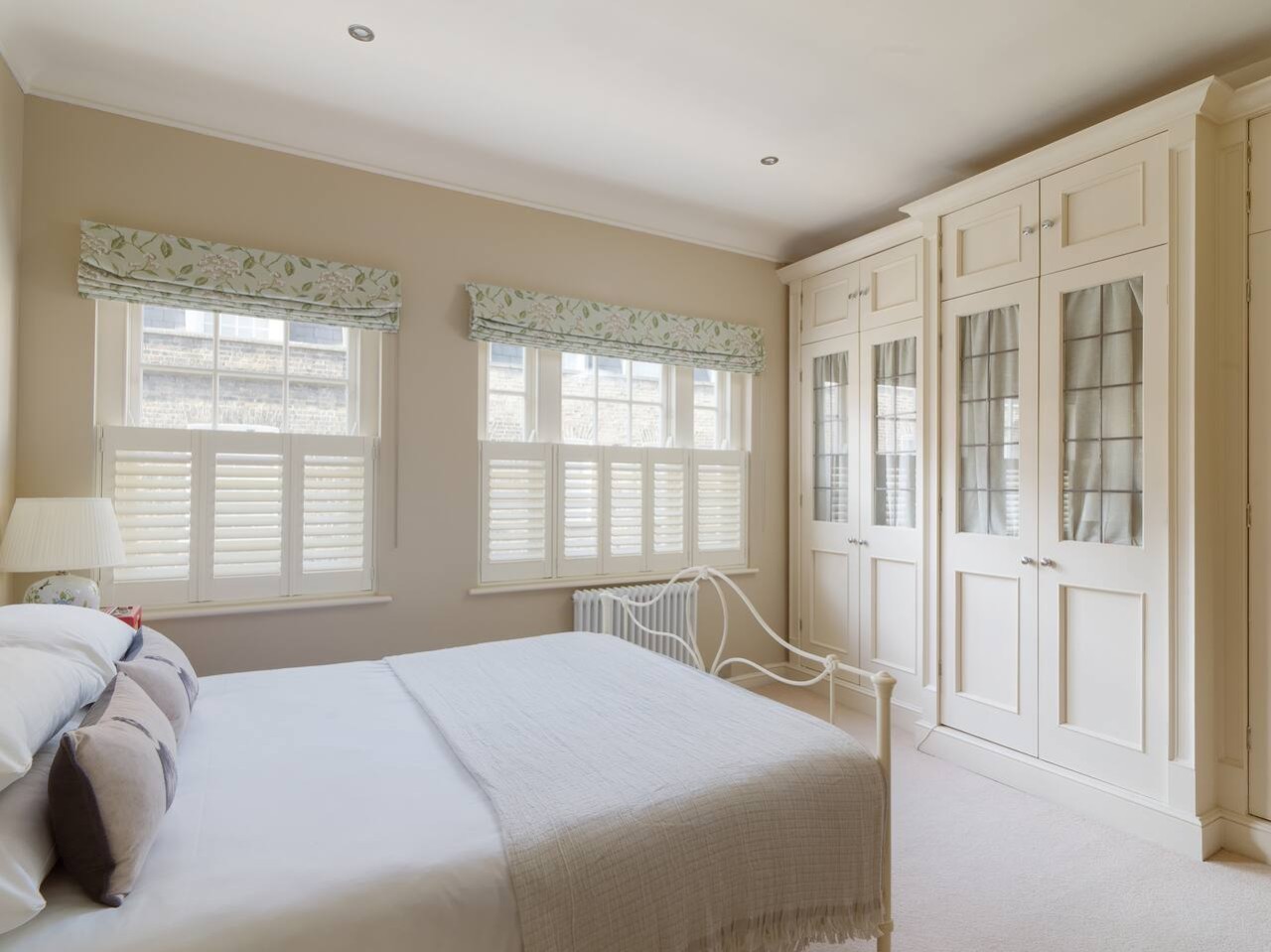 Kings Road, Chelsea, sleeps 6 in 50 Godfrey Street SW3 3SX - Property image 11 - VivreStays