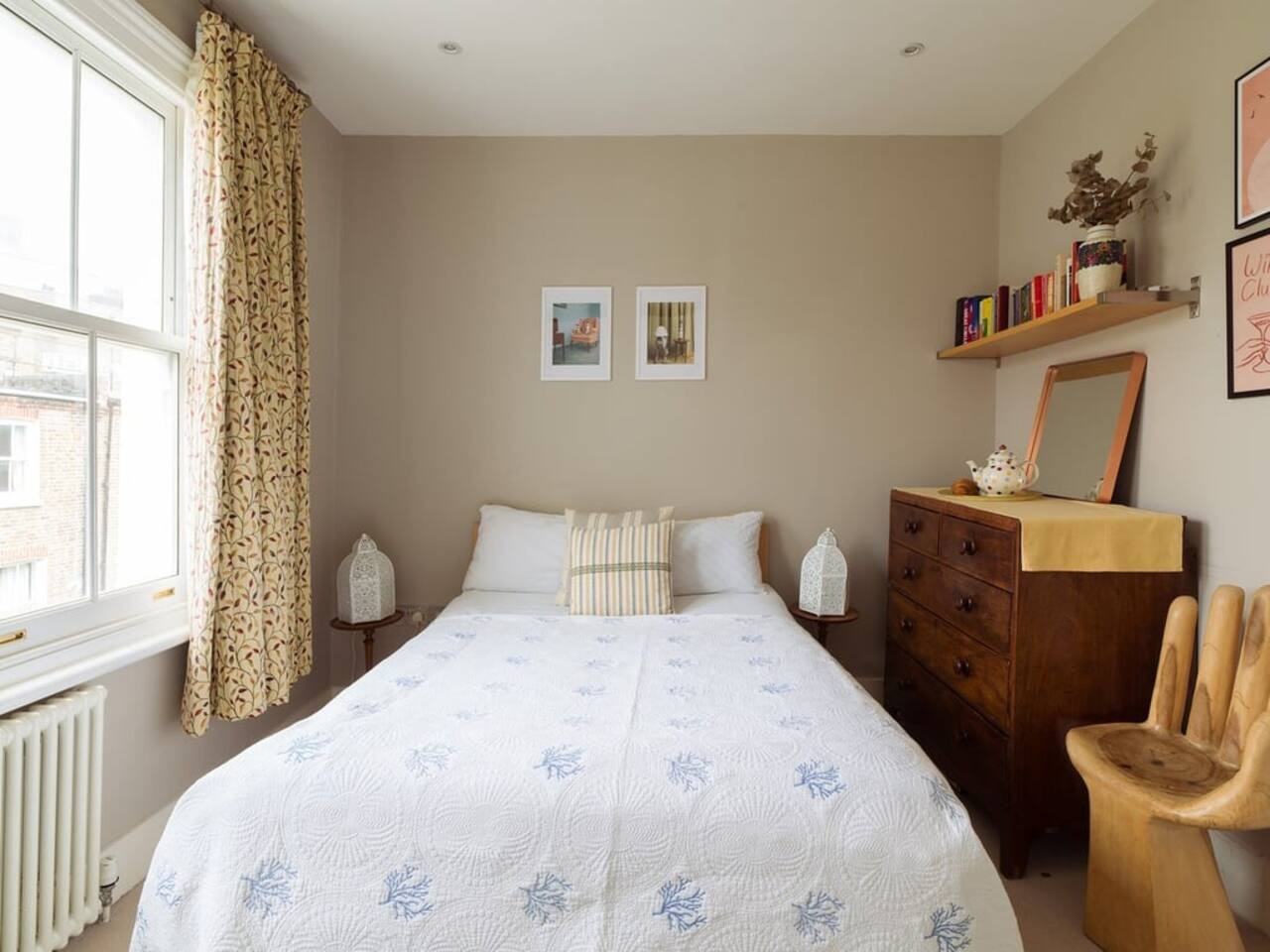 Sunny Roof Terrace Barons Court Sleeps 4-6 in 4, 68 Comeragh Rd, London W14 9HR, UK W14 9HR - Property image 12 - VivreStays