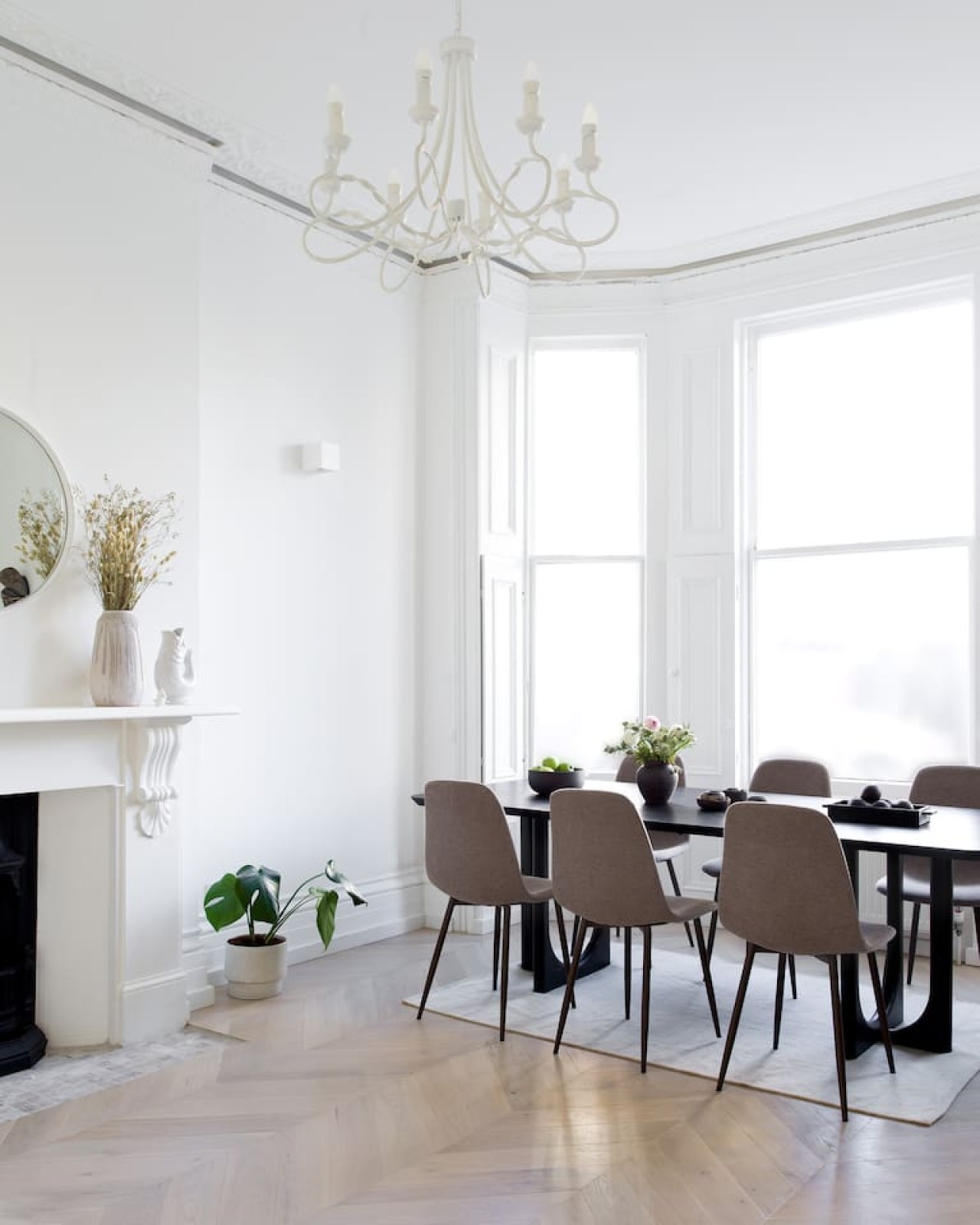 Sophisticated Notting Hill 2Bed in 9 Tavistock Road atCheckIn W11 1AT - Property image 6 - VivreStays