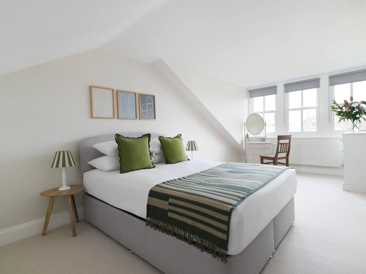 Luxury 5-Bedroom, Central London Town House in 60 Sterndale Road W14 0HU - Property image 23 - VivreStays
