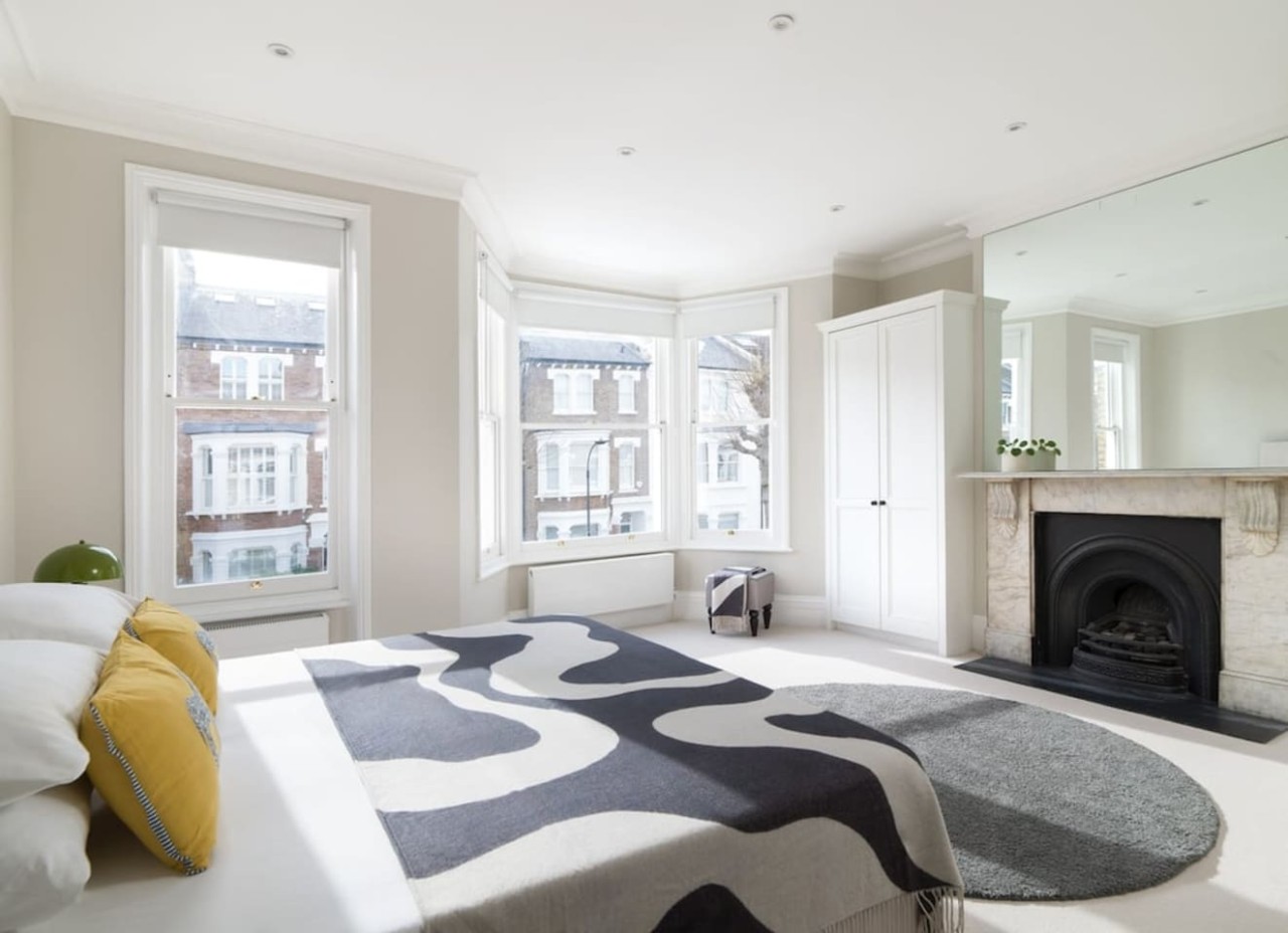 Luxury 5-Bedroom, Central London Town House in 60 Sterndale Road W14 0HU - Property image 20 - VivreStays