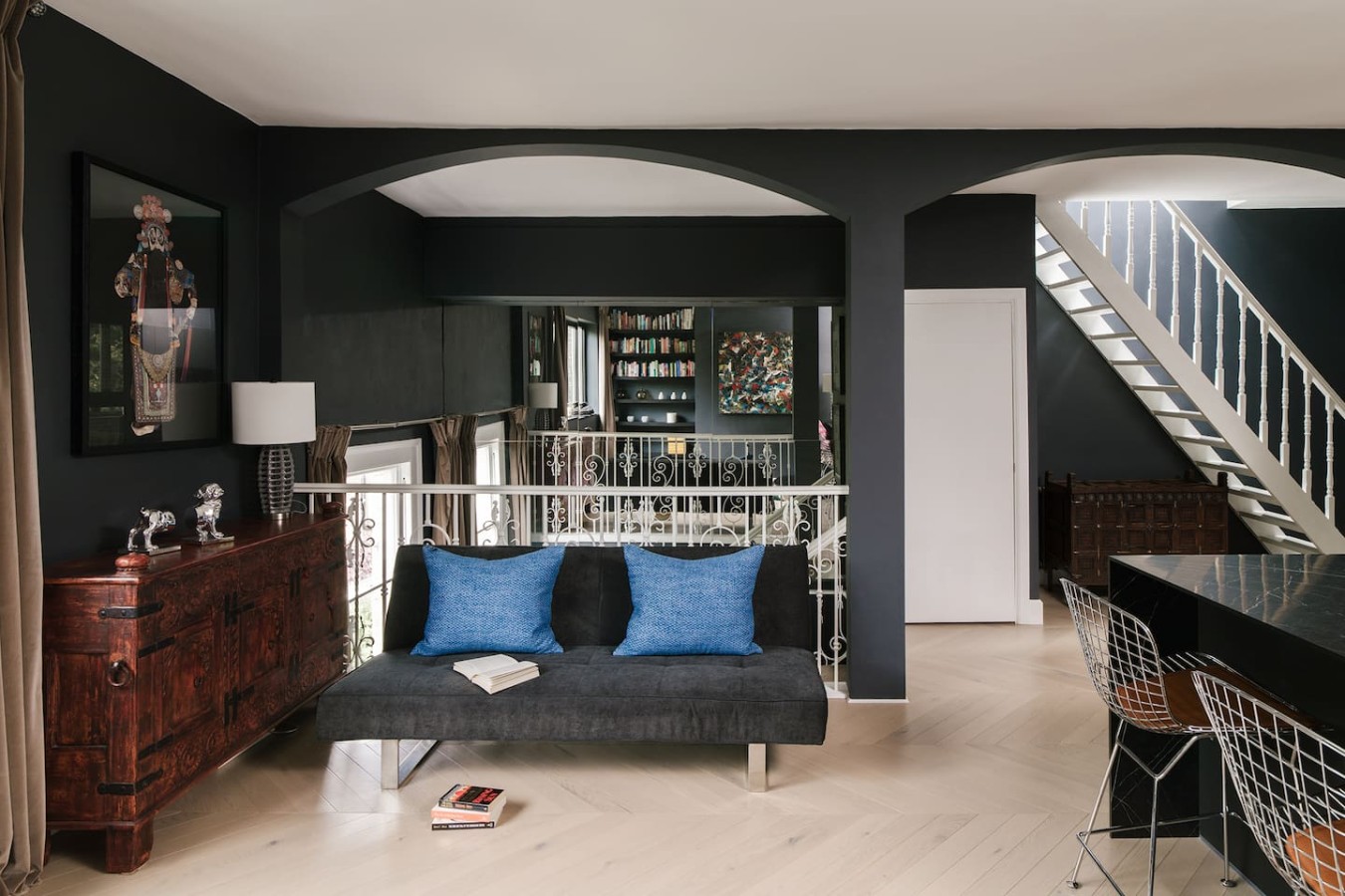 Black Ink in 56 Holland Road W14 8BB - Property image 12 - VivreStays