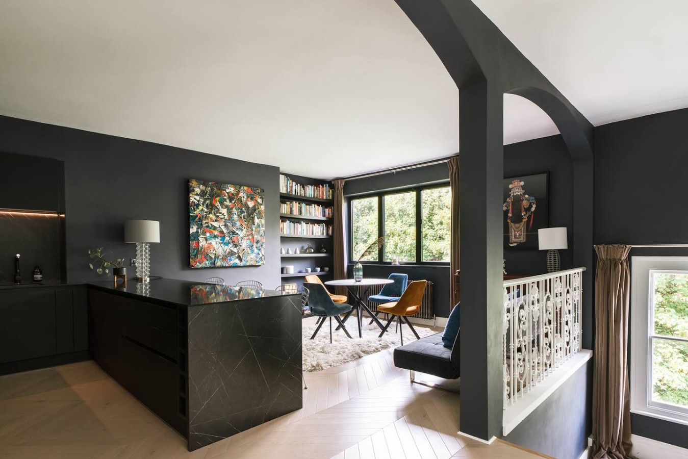 Black Ink in 56 Holland Road W14 8BB - Property image 6 - VivreStays