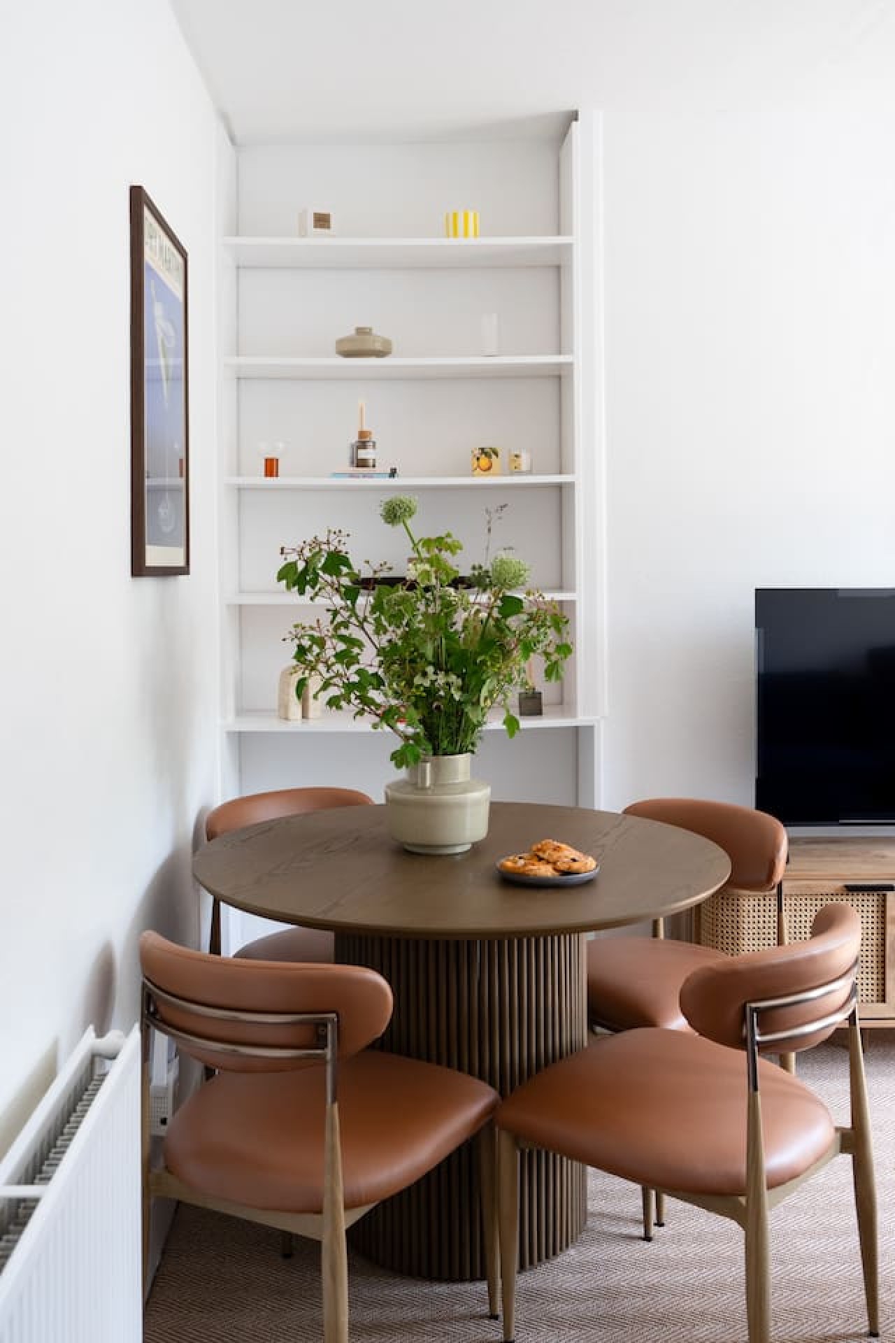 Stylish Two-Bed Apt in Brook Green, West London in 58 Sterndale Road Top floor flat W14 0HU - Property image 21 - VivreStays