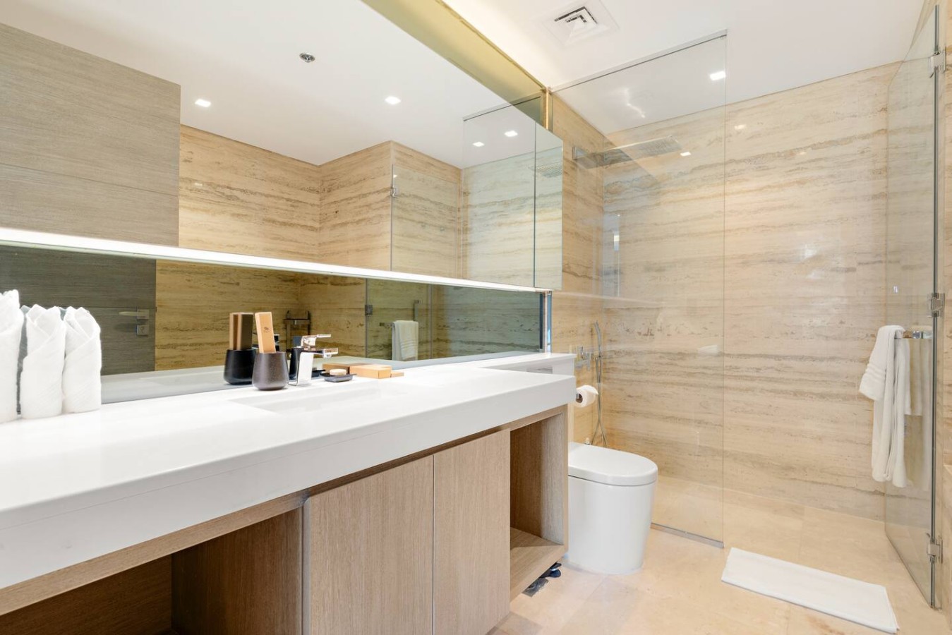 Featured Property 16