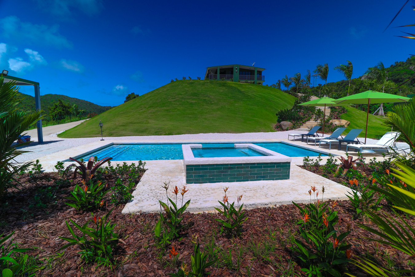 Casa Esmeralda 12 Person Villa With Heated Pool - Porto Rico
