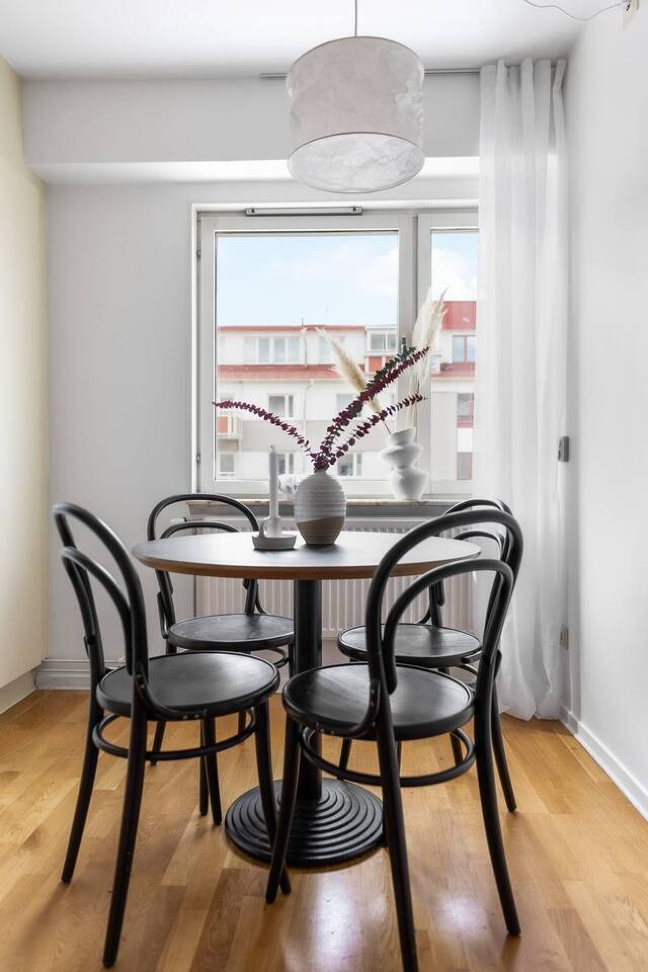 Sleeping area of the furnished apartment in Hallonbergen