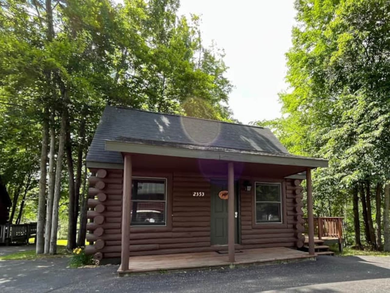 Cabin 2353 - Little Log Cabin within Private Resort