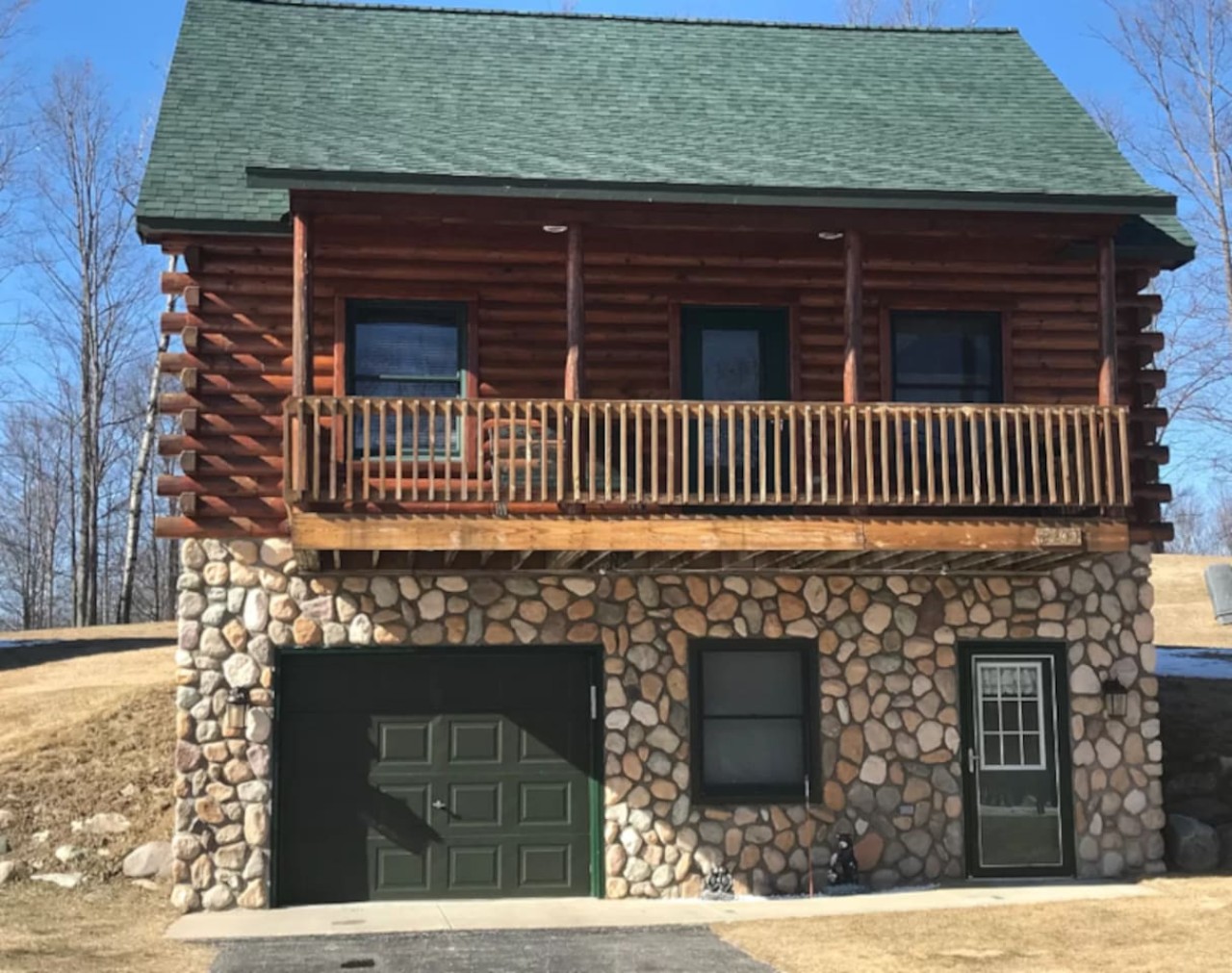 Cabin 2400 - Large Log Cabin inside Private Resort