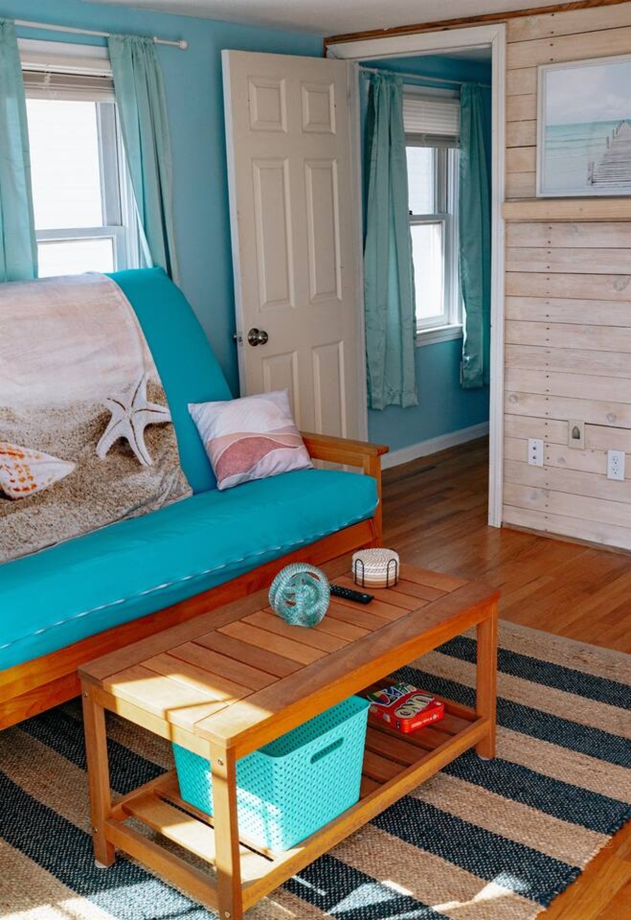Beach Haven w/Spacious Balcony - Photo 2