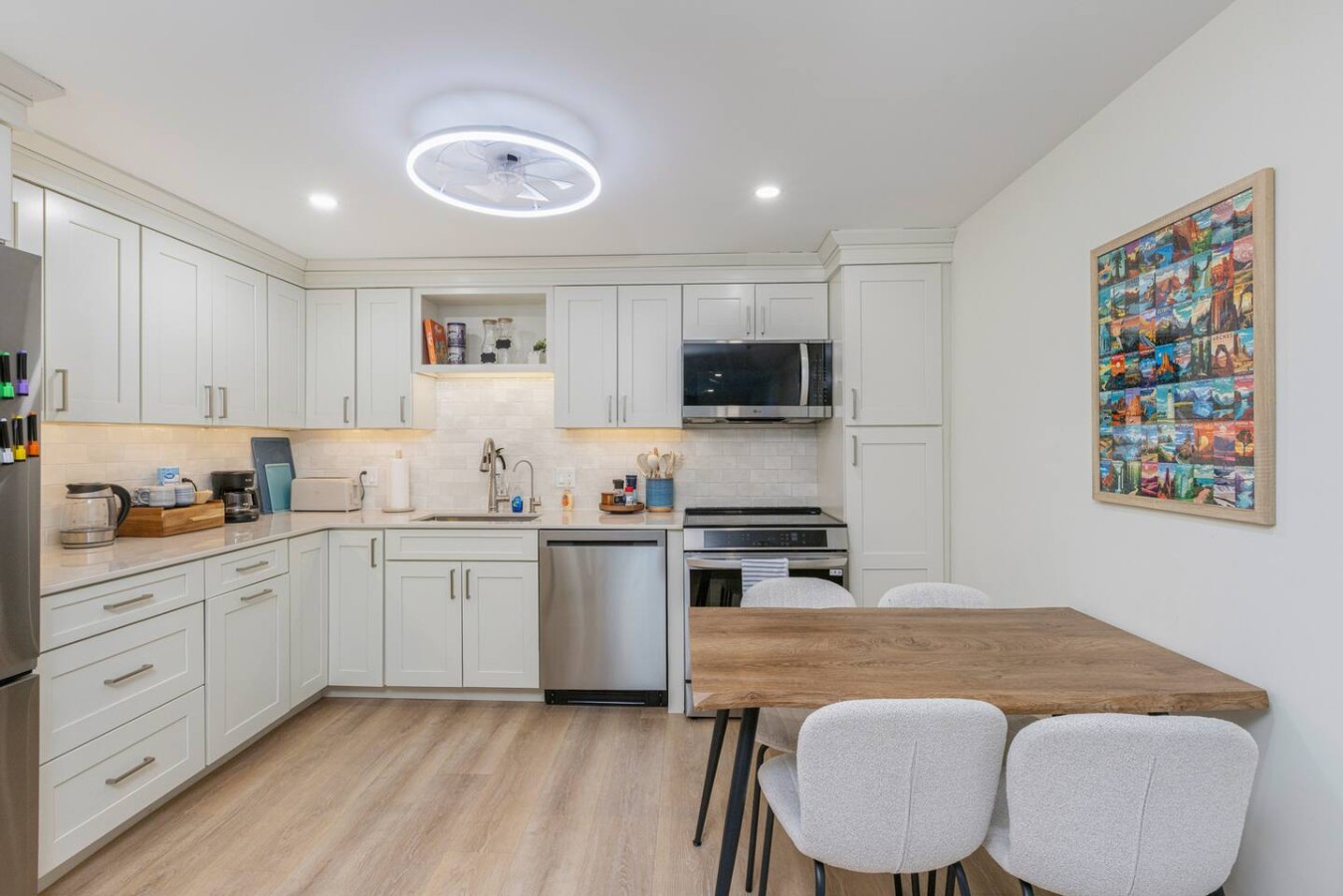 Neighborhood Nest | 10 minutes to Beach &amp; Downtown - Photo 2