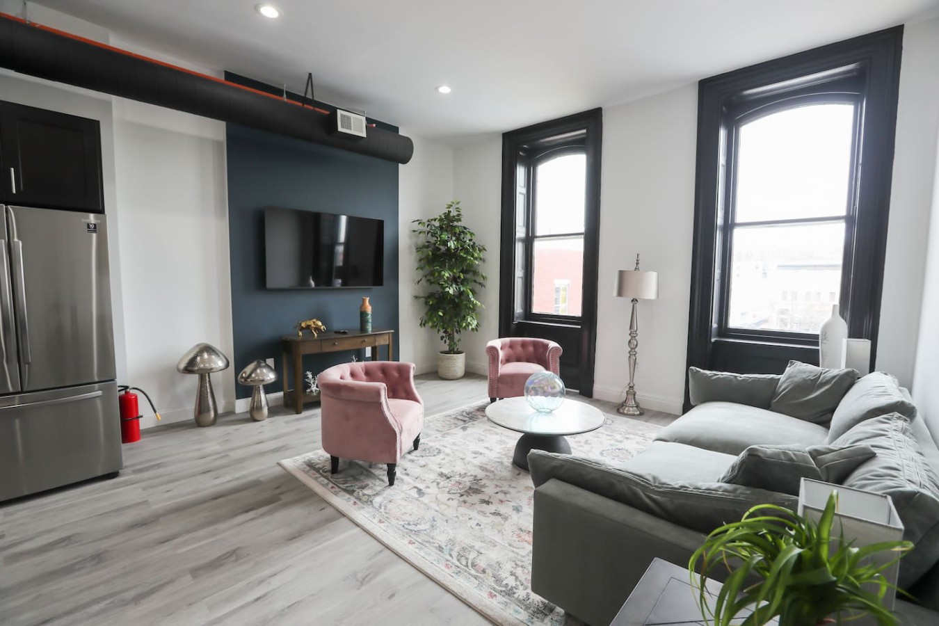 Stay in Downtown Easton 2BR
