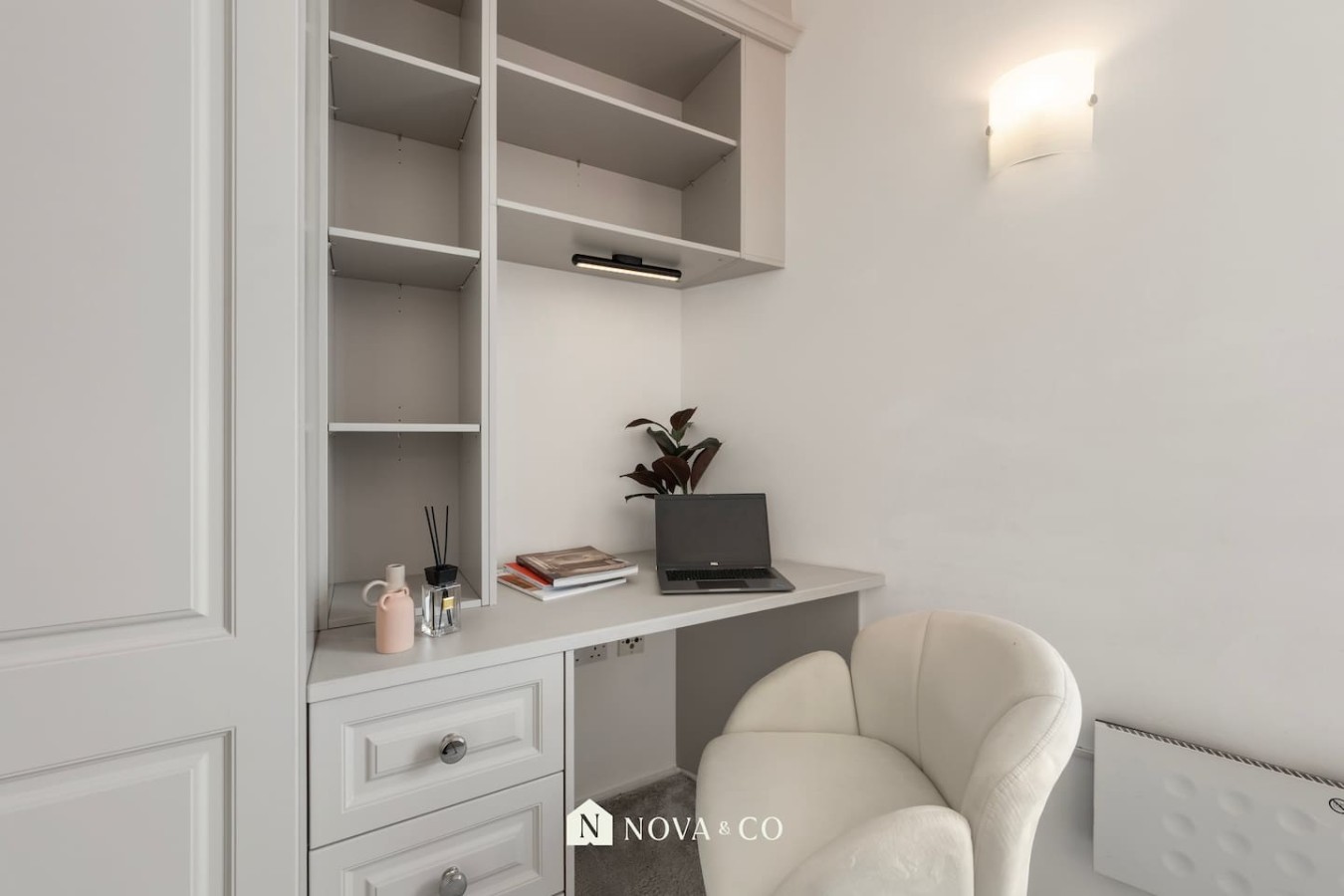 2BR 2B Canary Wharf | River & O2 Views in Aurora Bldg, 164 Blackwall Way 15 - Property image 21 - VivreStays