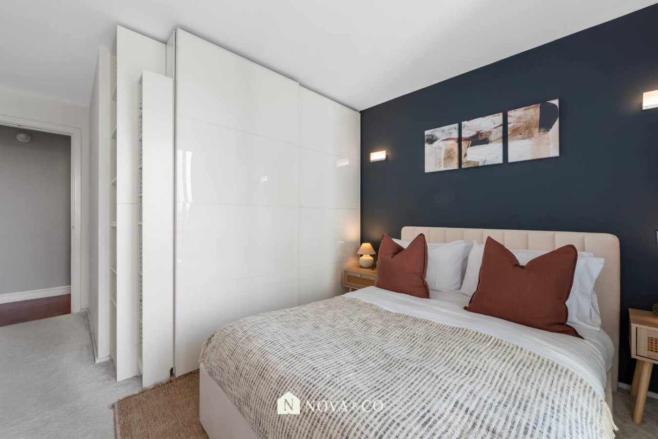 Canary Wharf 2BR | O2 Views & Parking in Aurora Bldg, 164 Blackwall Way 15 - Property image 19 - VivreStays
