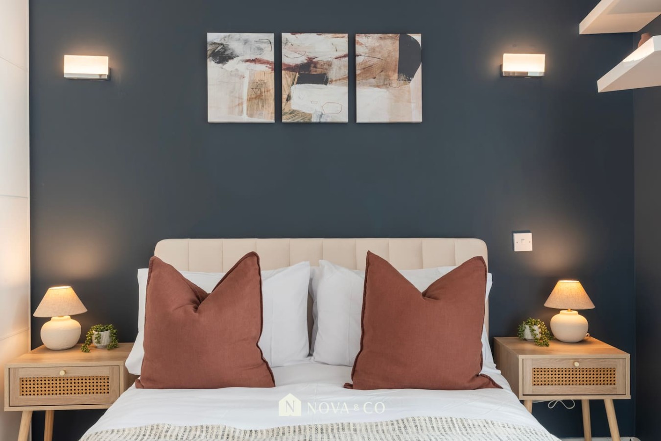 Canary Wharf 2BR | O2 Views & Parking in Aurora Bldg, 164 Blackwall Way 15 - Property image 18 - VivreStays