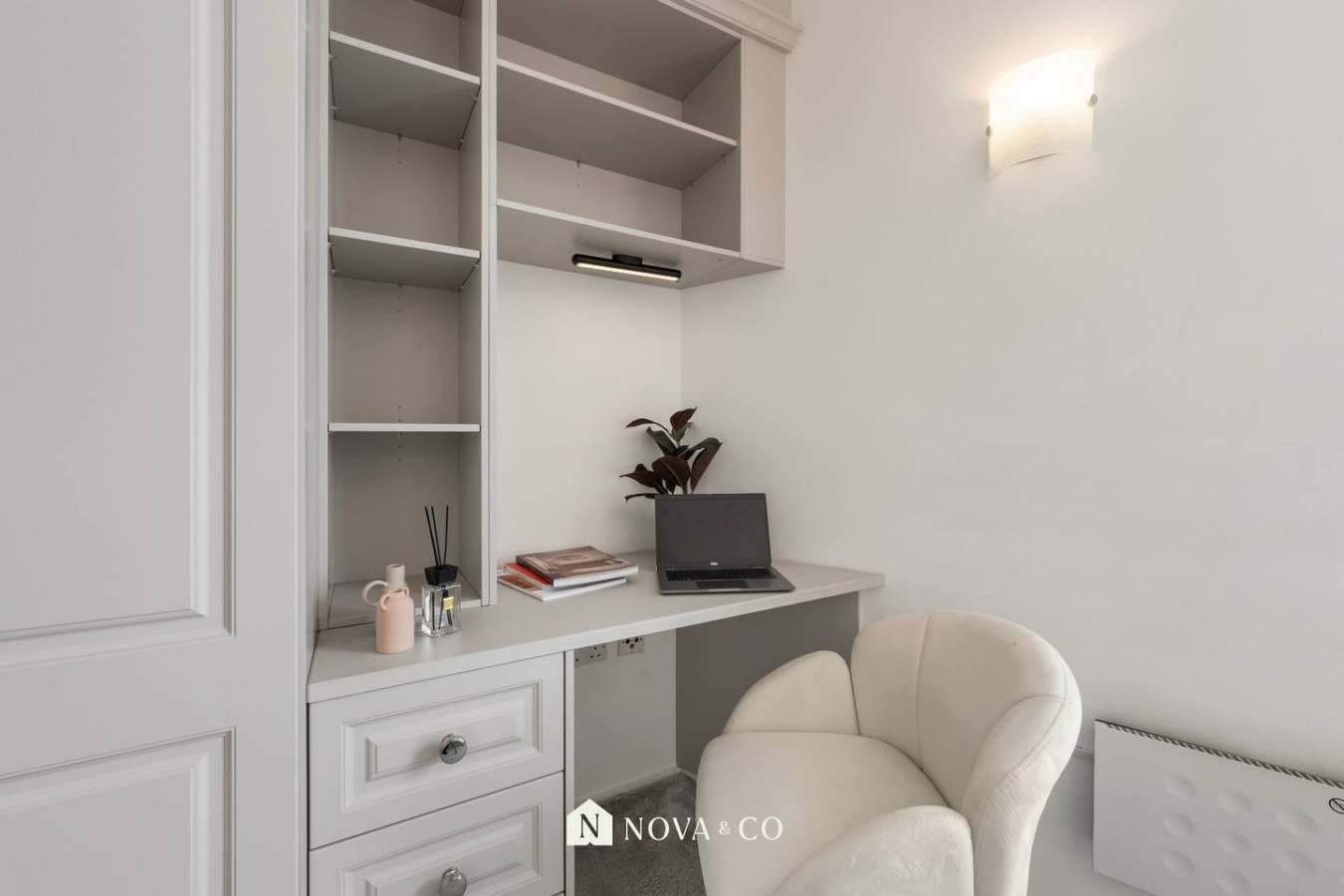 Canary Wharf 2BR | O2 Views & Parking in Aurora Bldg, 164 Blackwall Way 15 - Property image 25 - VivreStays