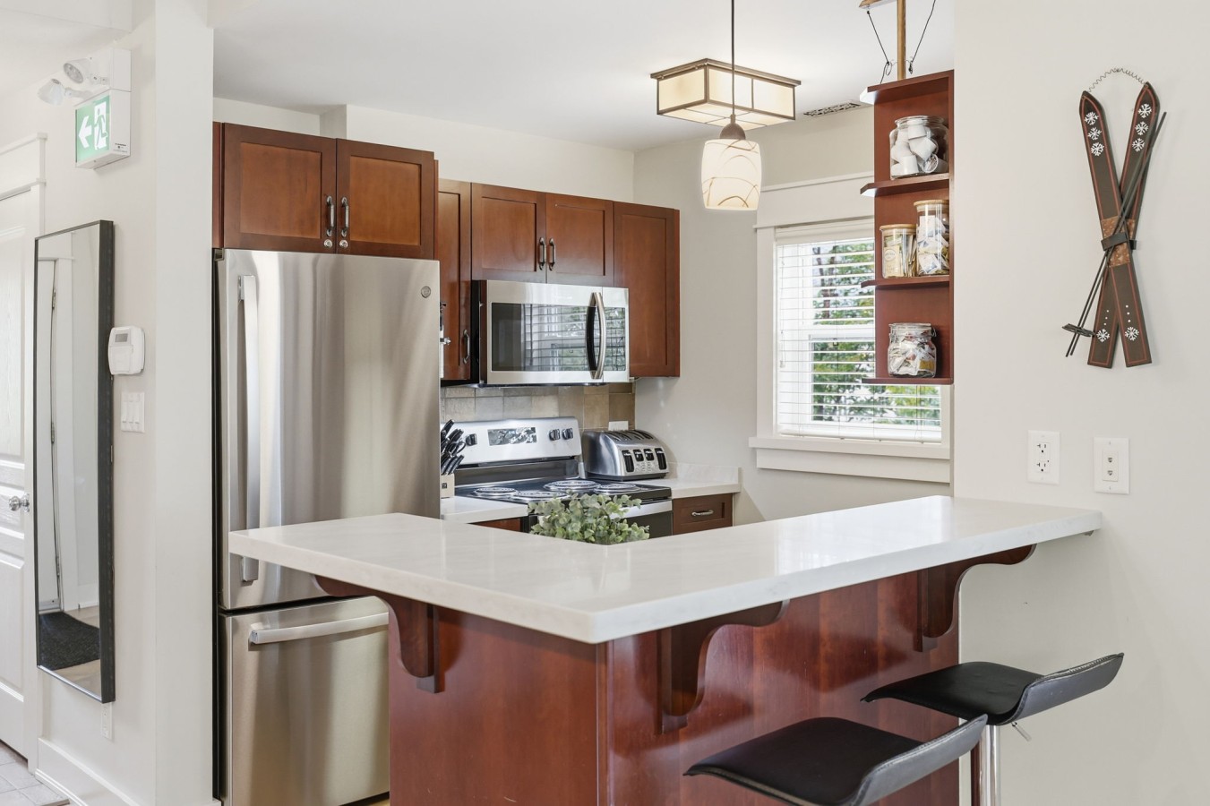 9-web-or-mls-130 Fairway Crt Unit 234-9