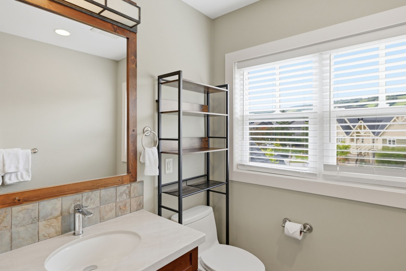 44-web-or-mls-130 Fairway Crt Unit 234-44