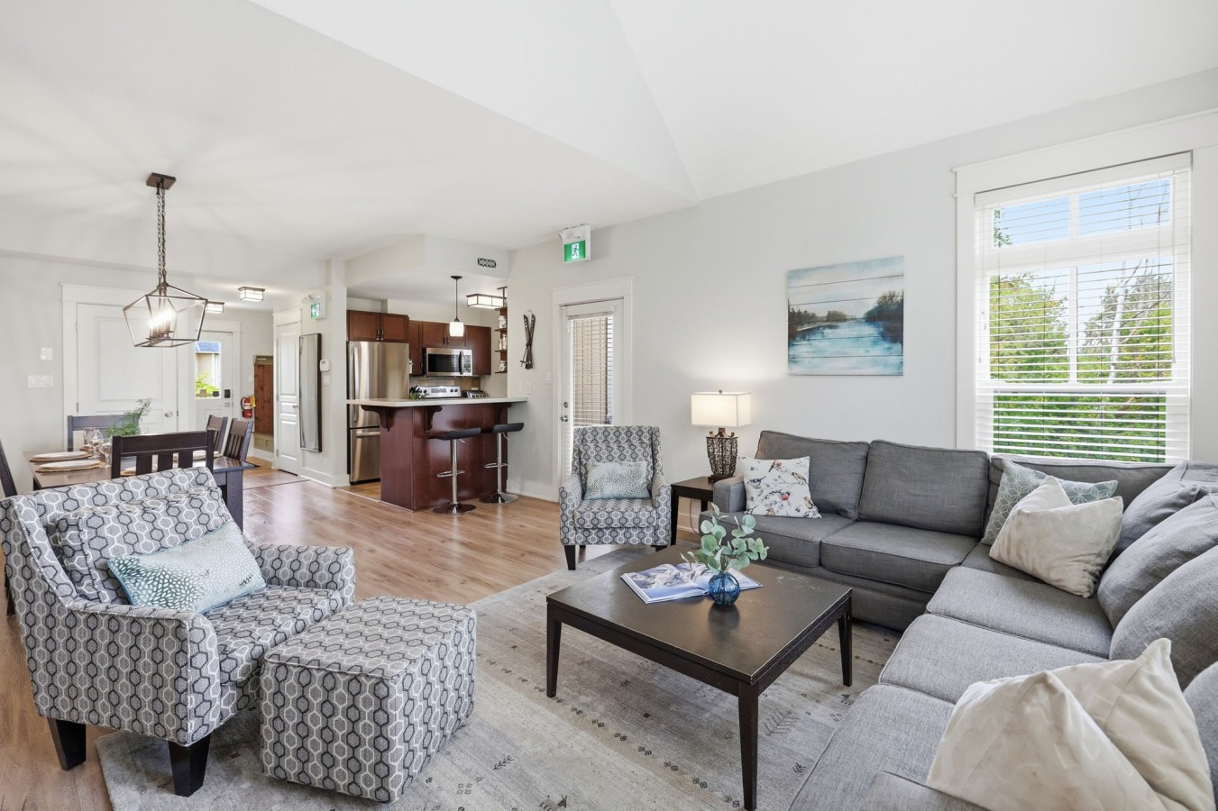 17-web-or-mls-130 Fairway Crt Unit 234-17