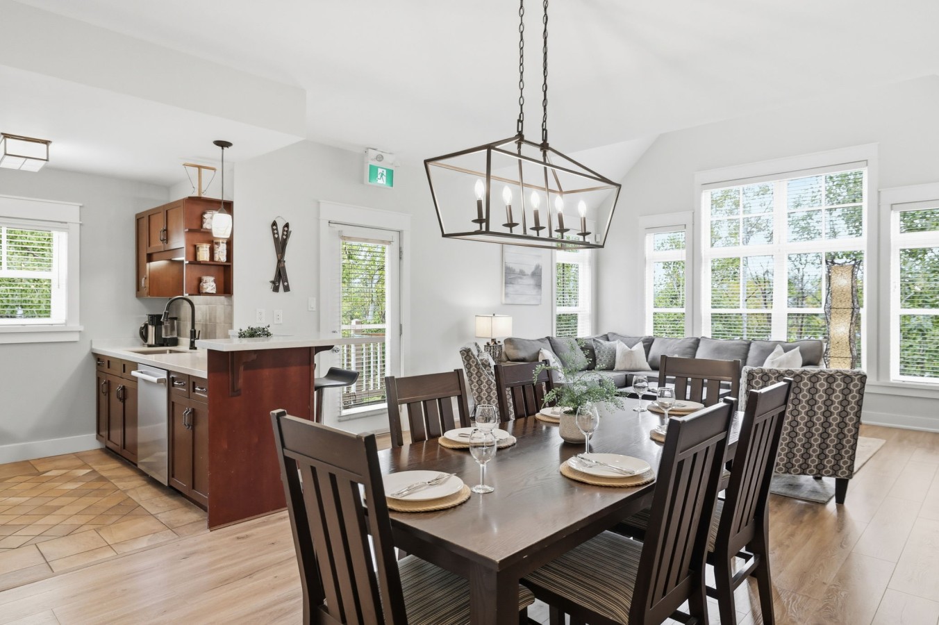 23-web-or-mls-130 Fairway Crt Unit 234-23