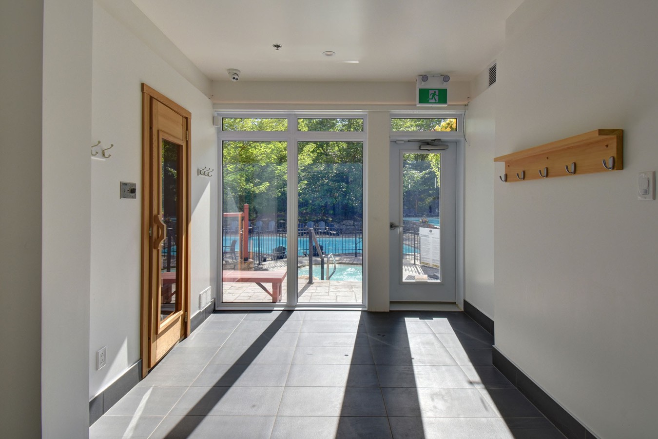 205 Les Eaux, Unit 7 54