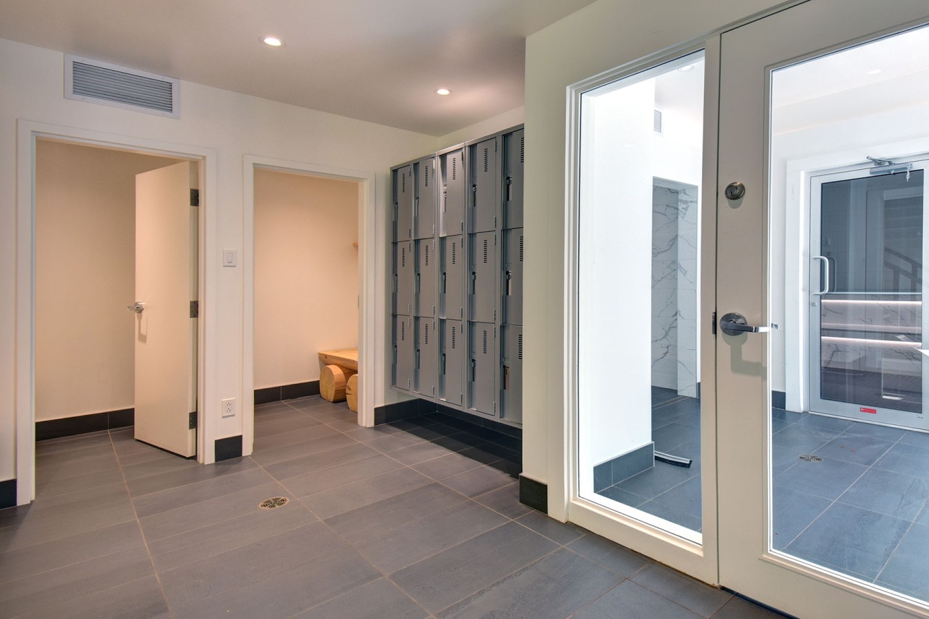 205 Les Eaux, Unit 7 55