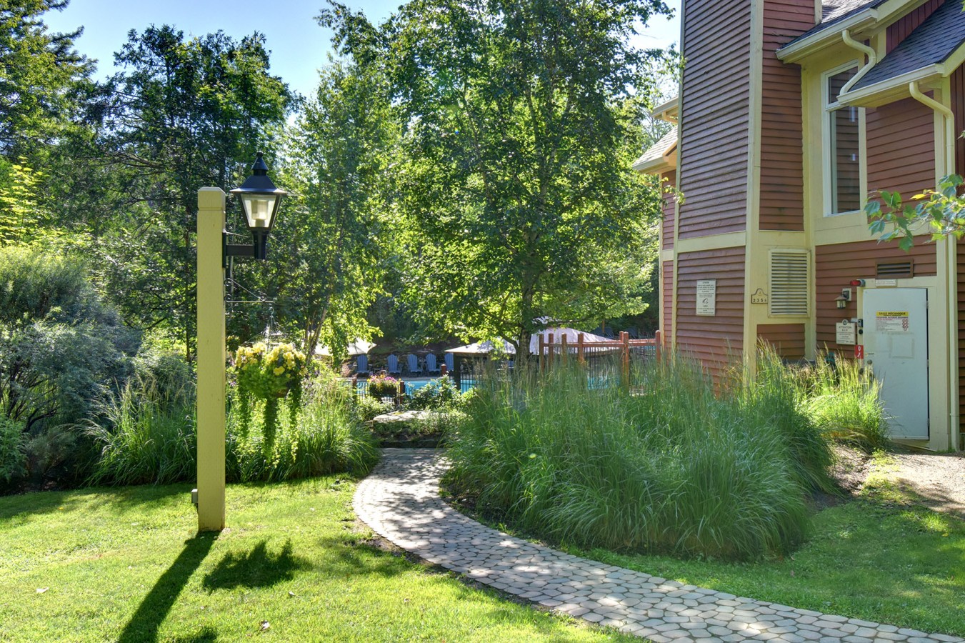 205 Les Eaux, Unit 7 48