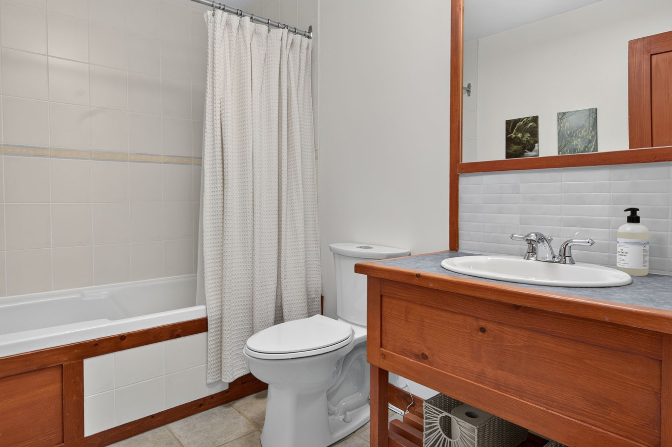 205 Les Eaux, Unit 7 23
