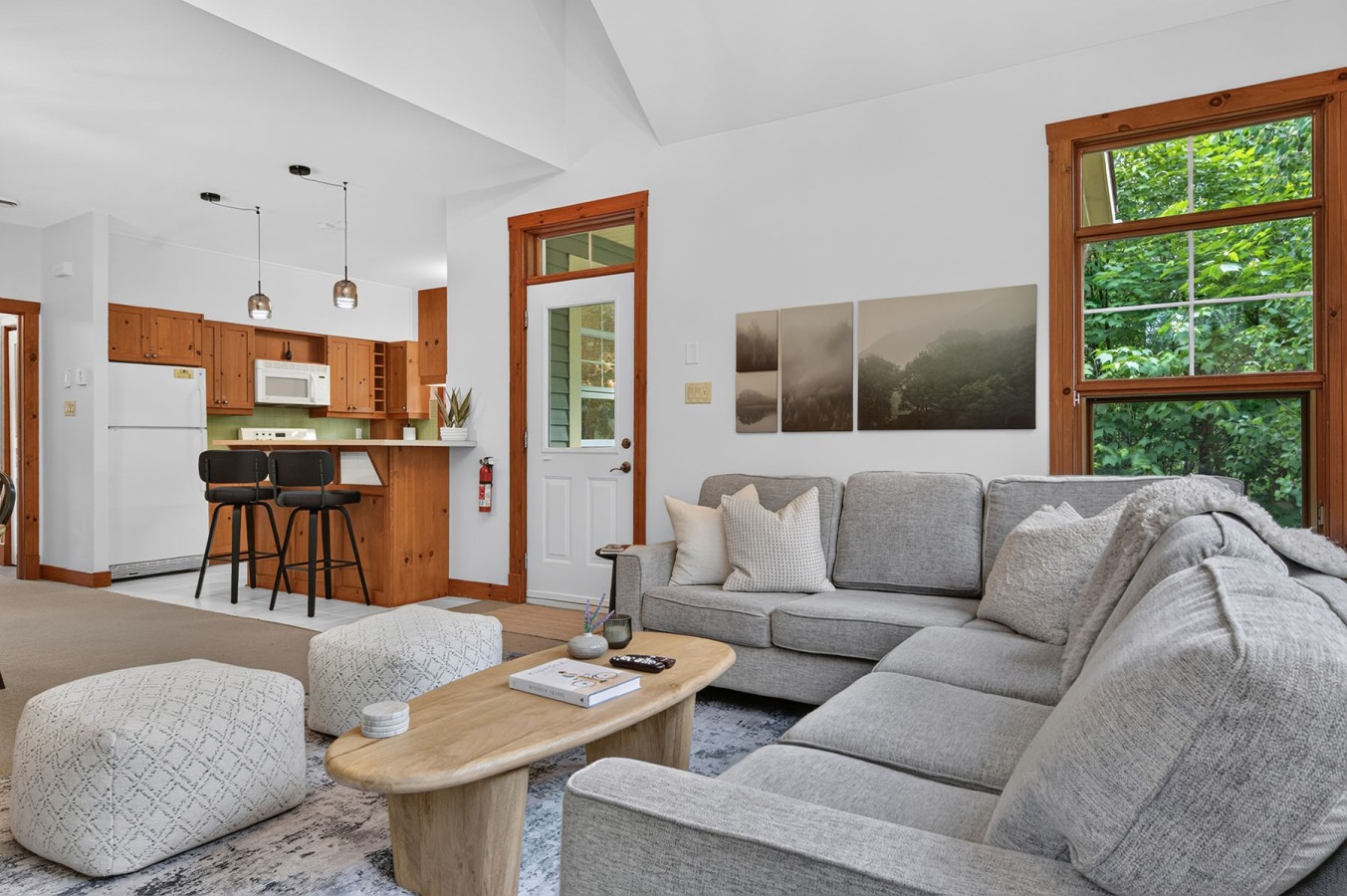 205 Les Eaux, Unit 7 10