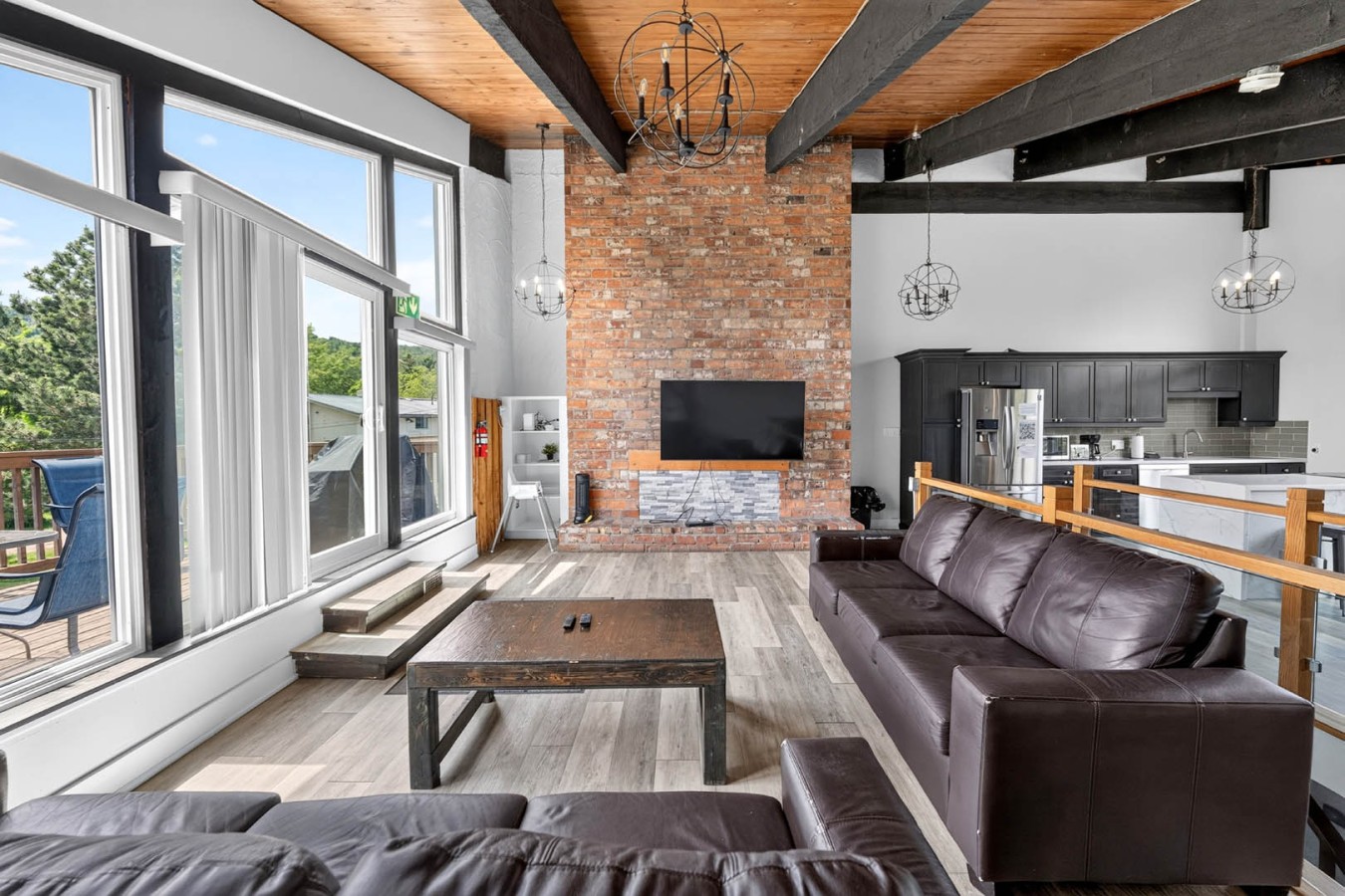 The Aspen Chalet 8