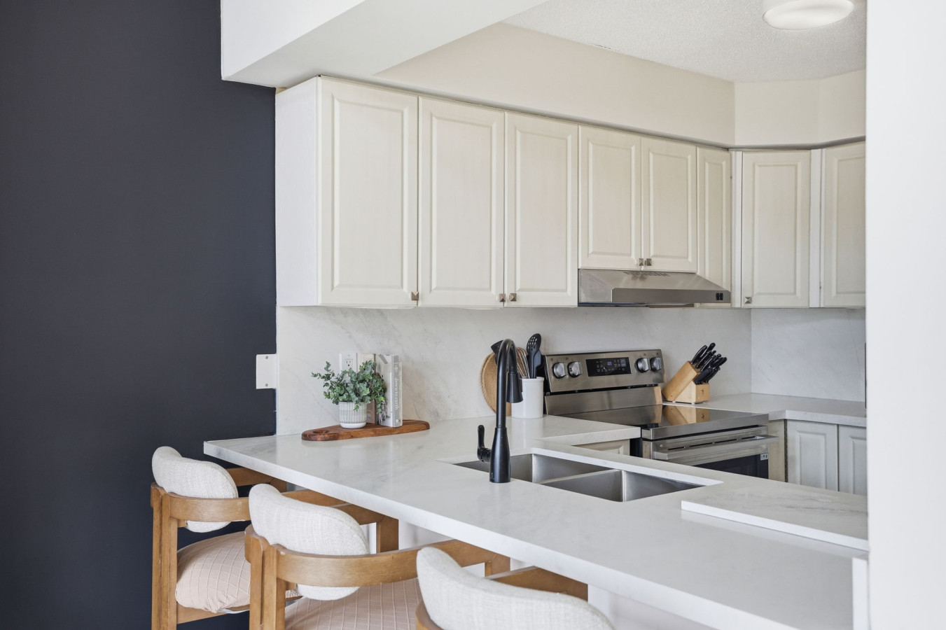 215 Chateau Ridge 12