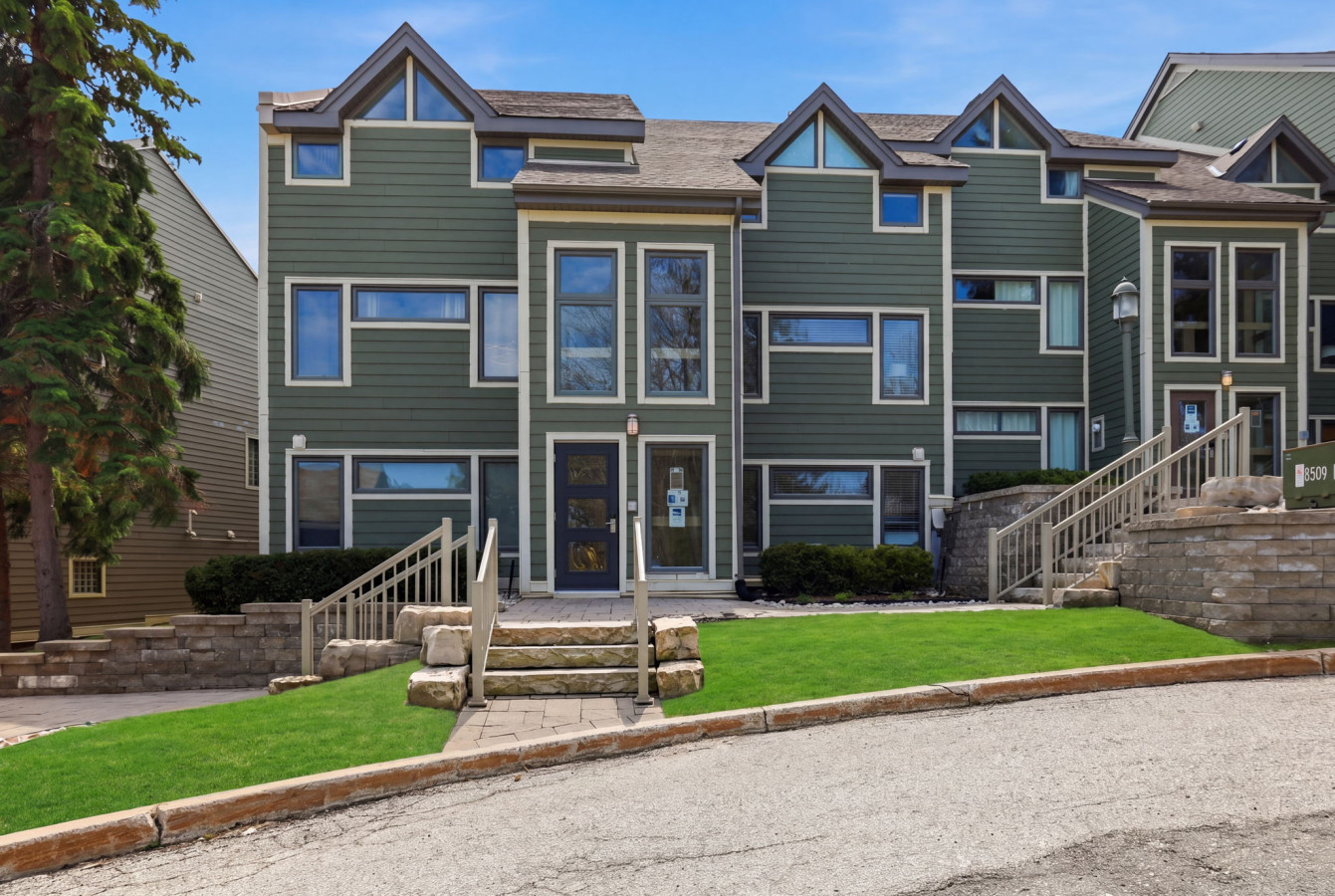 215 Chateau Ridge 37