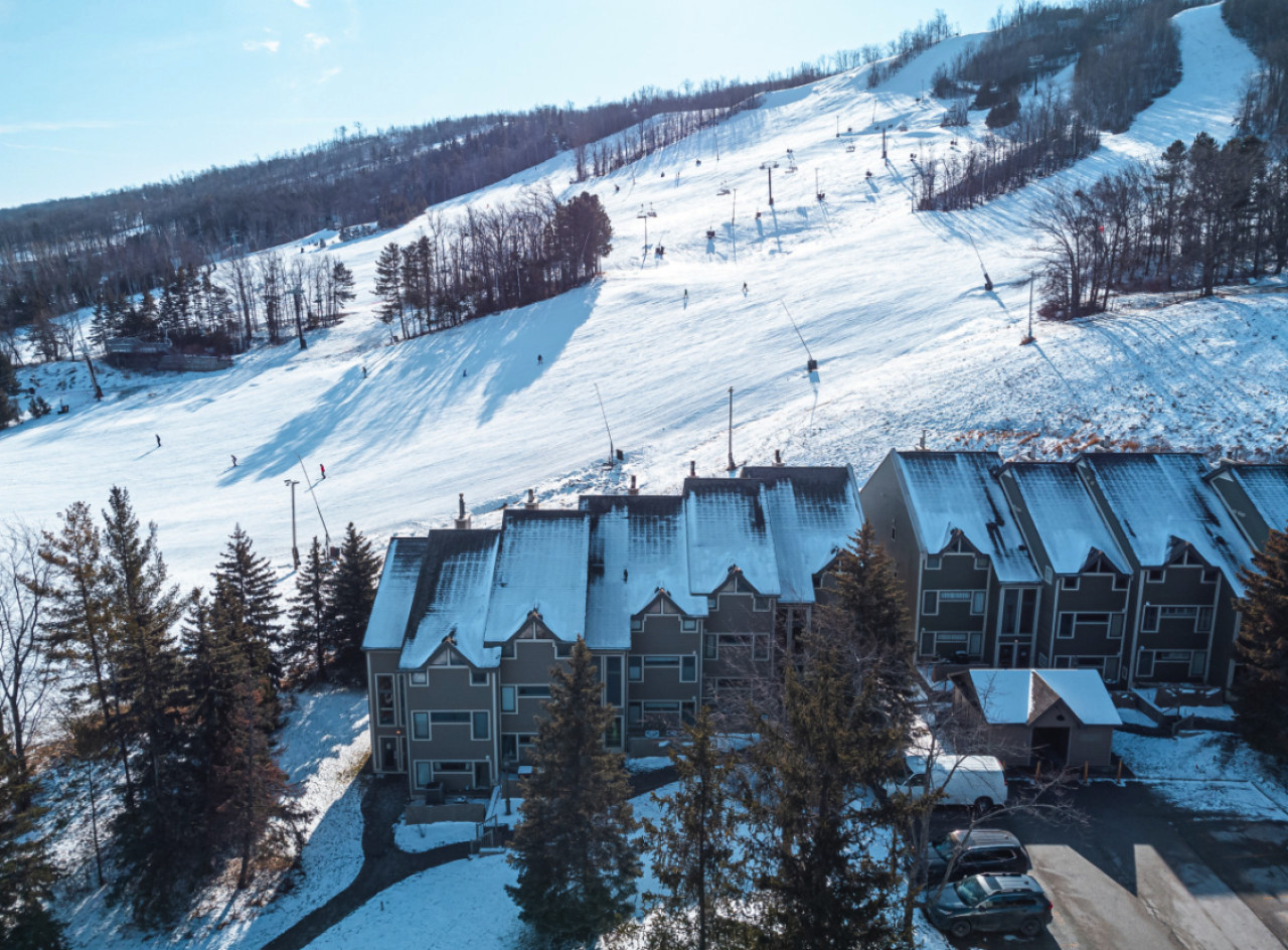 211 Chateau Ridge 33