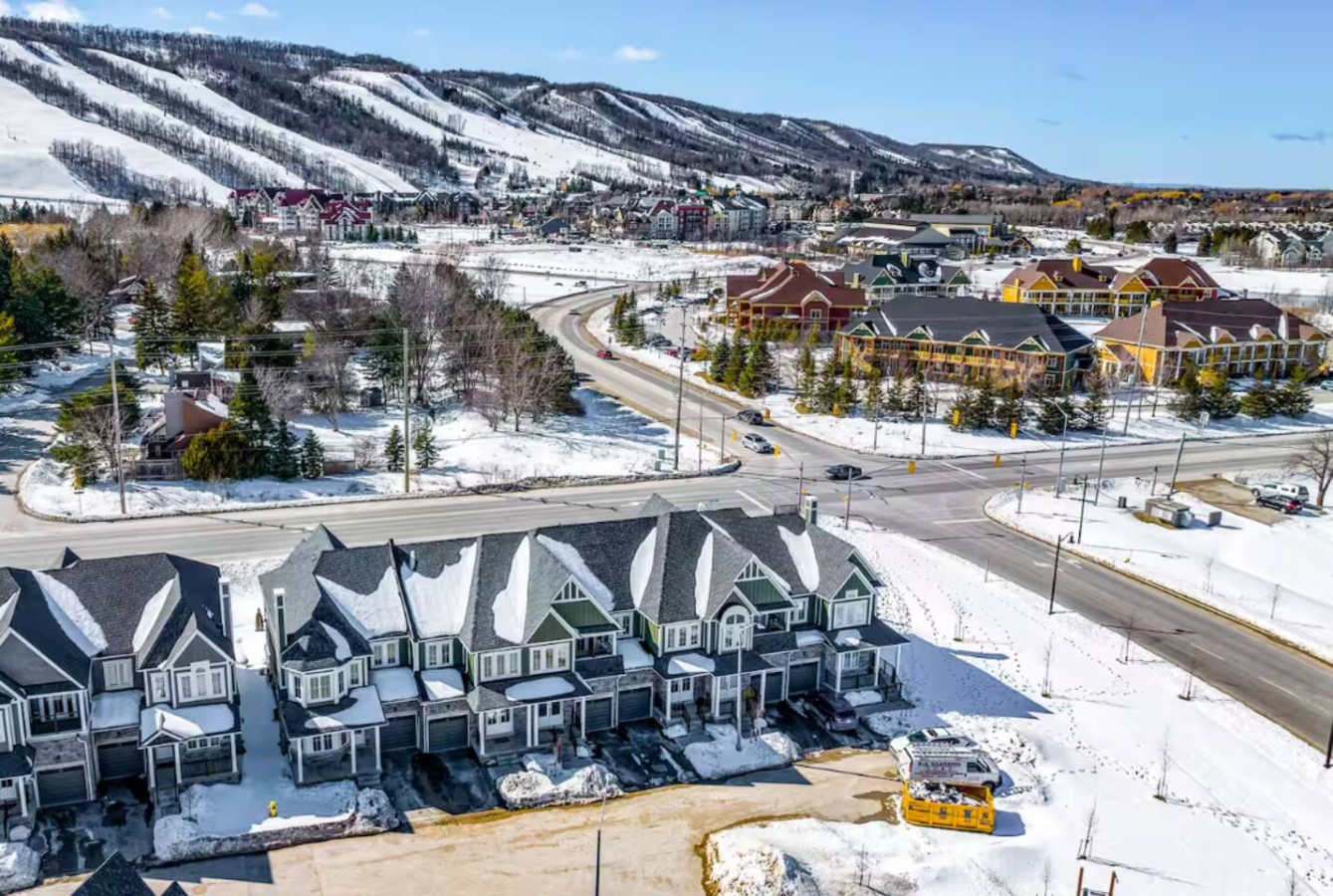 Crosswinds Retreat: Steps to Blue Mtn for 8 Guests 5