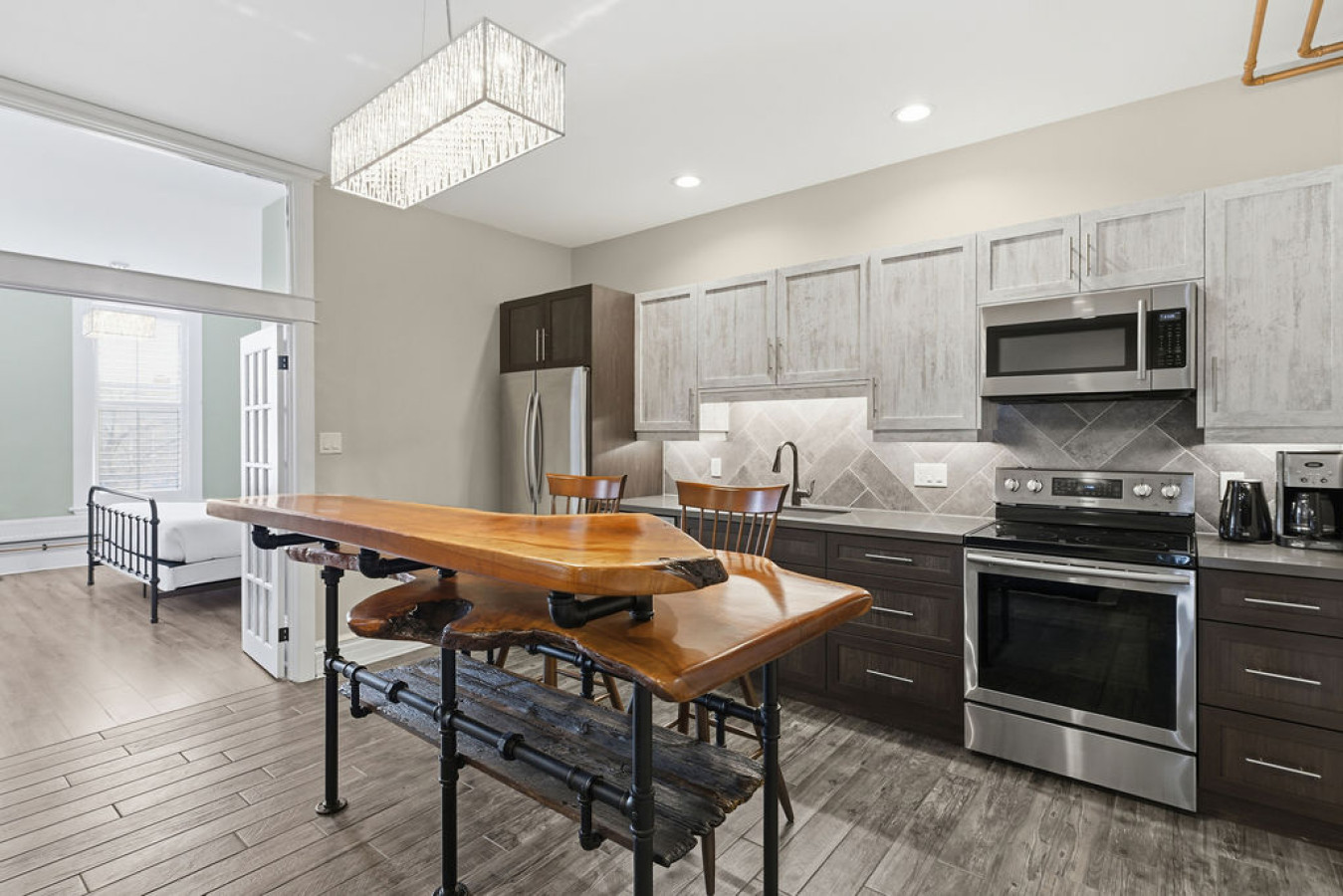 124 Hurontario Unit 1 3