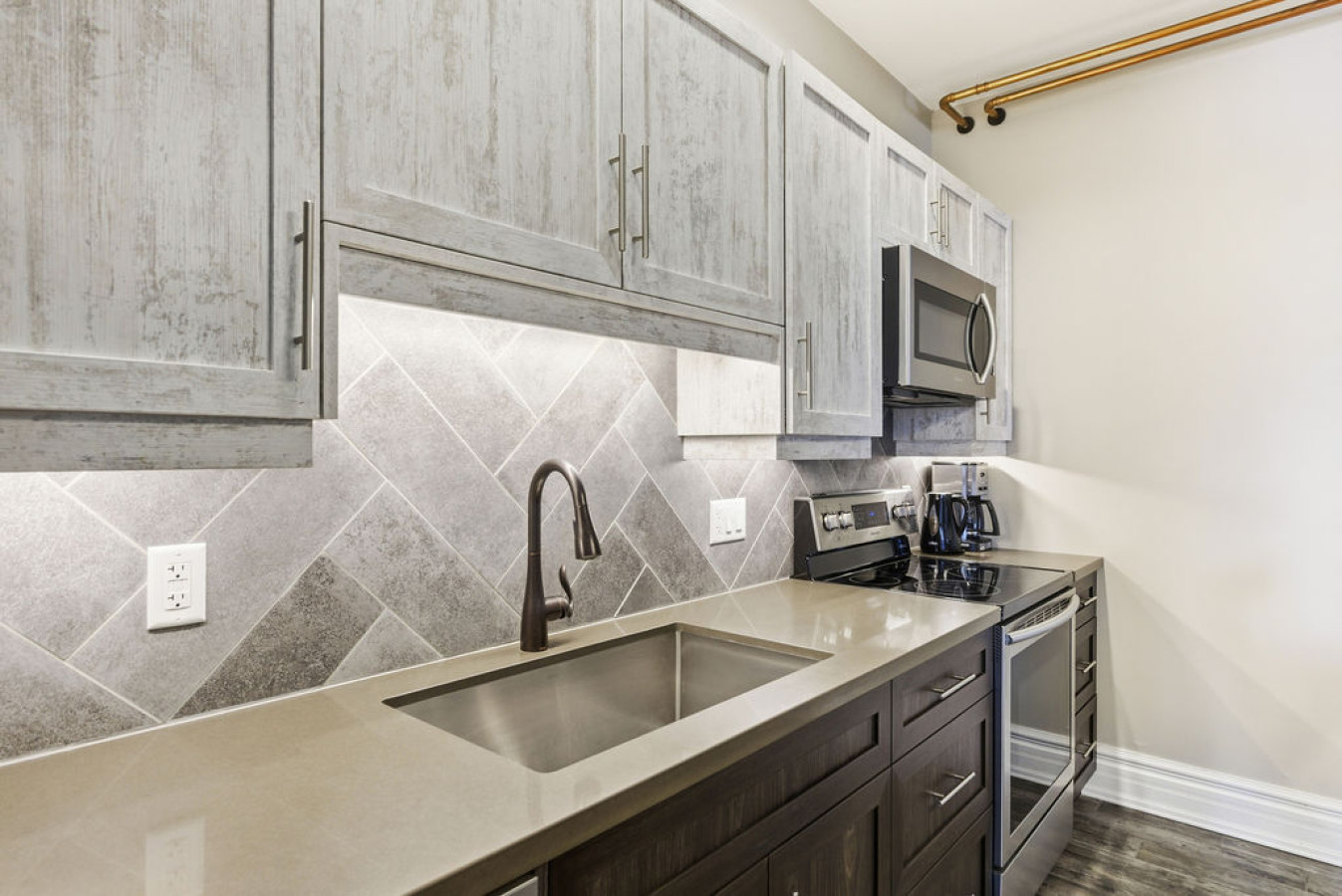 124 Hurontario Unit 1 12