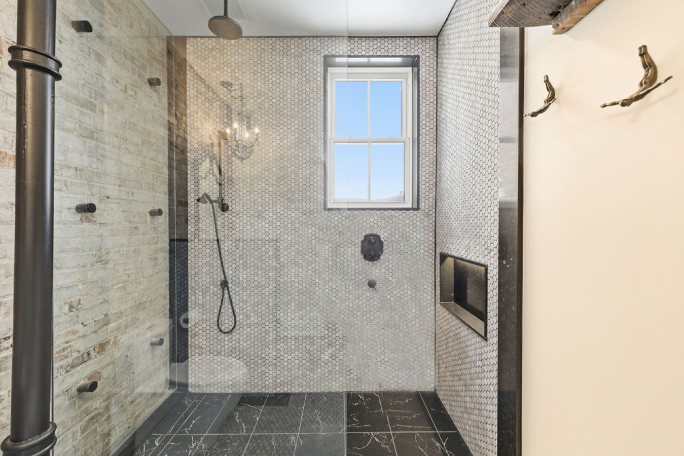 124 Hurontario Unit 2 | Photo 22