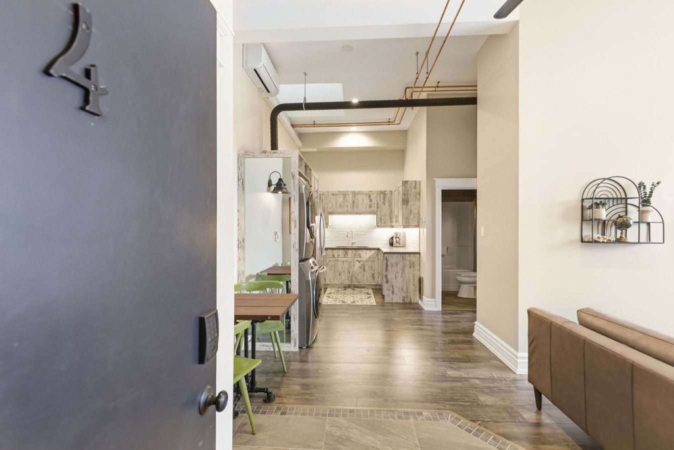 124 Hurontario Unit 4 6