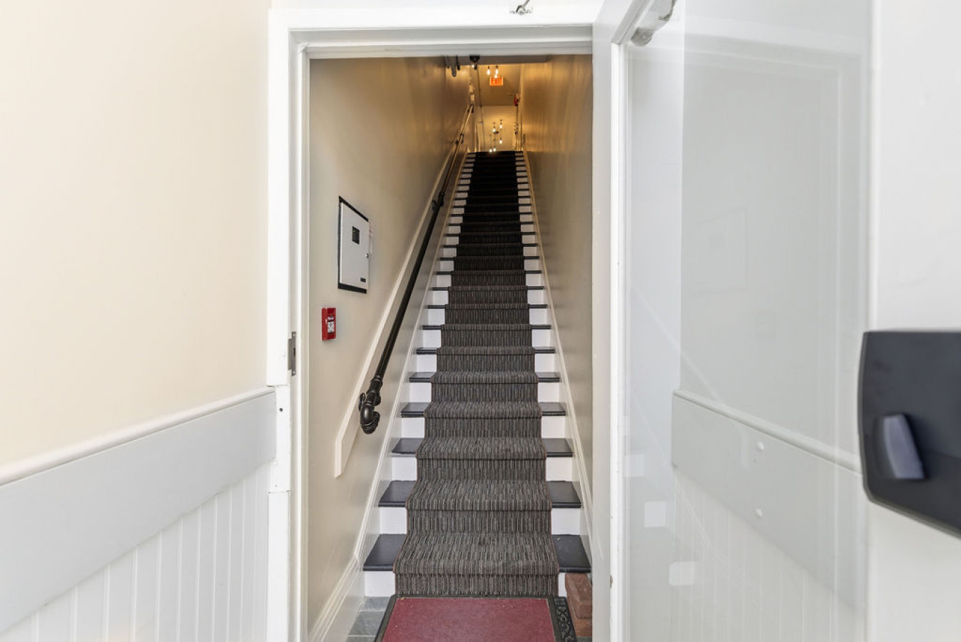 124 Hurontario Unit 4 18