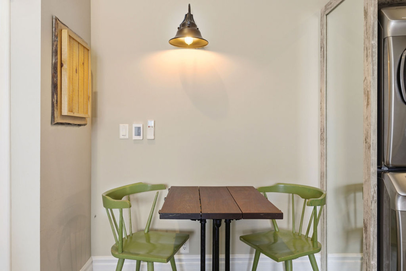 124 Hurontario Unit 4 3