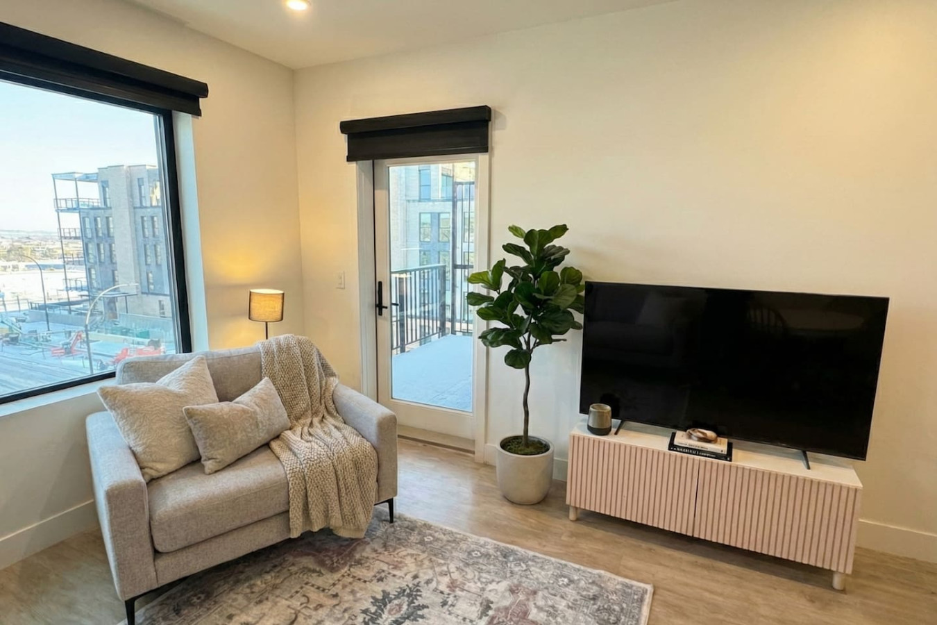 The Selkirk Overlook Suite | Photo 2