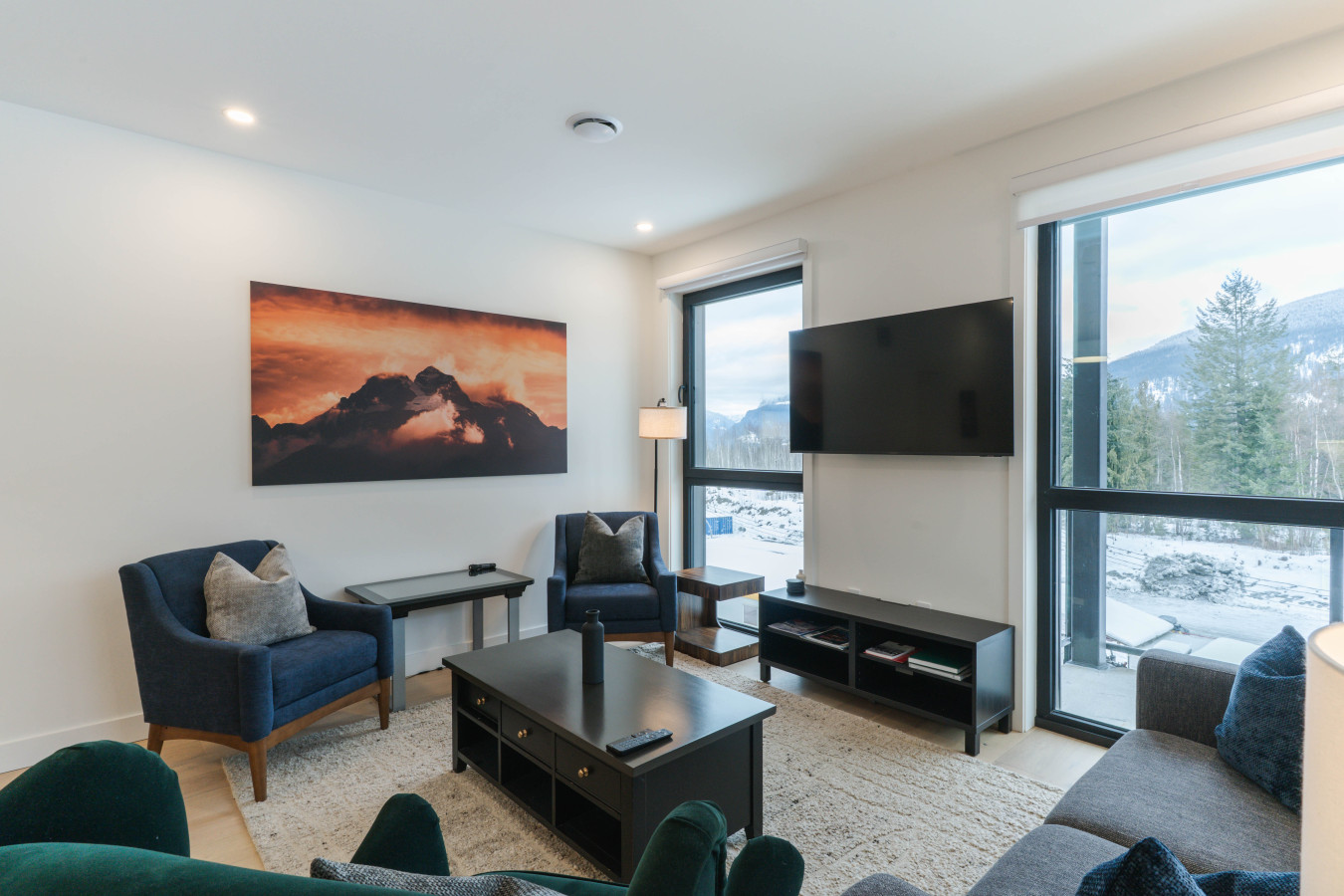 The Luxury Basecamp 6