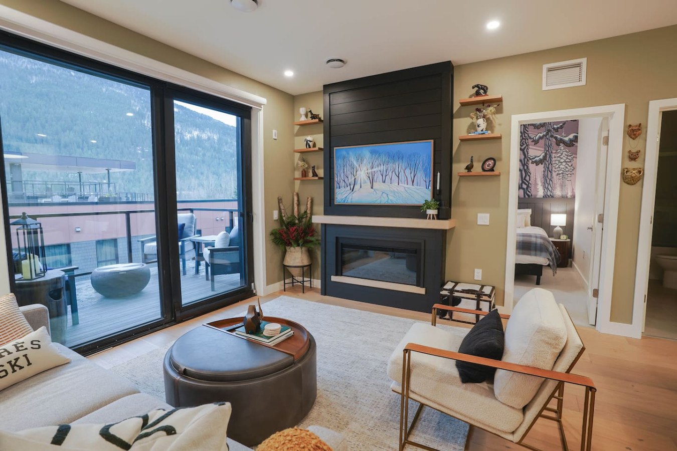 Big Hill Penthouse Chalet 6