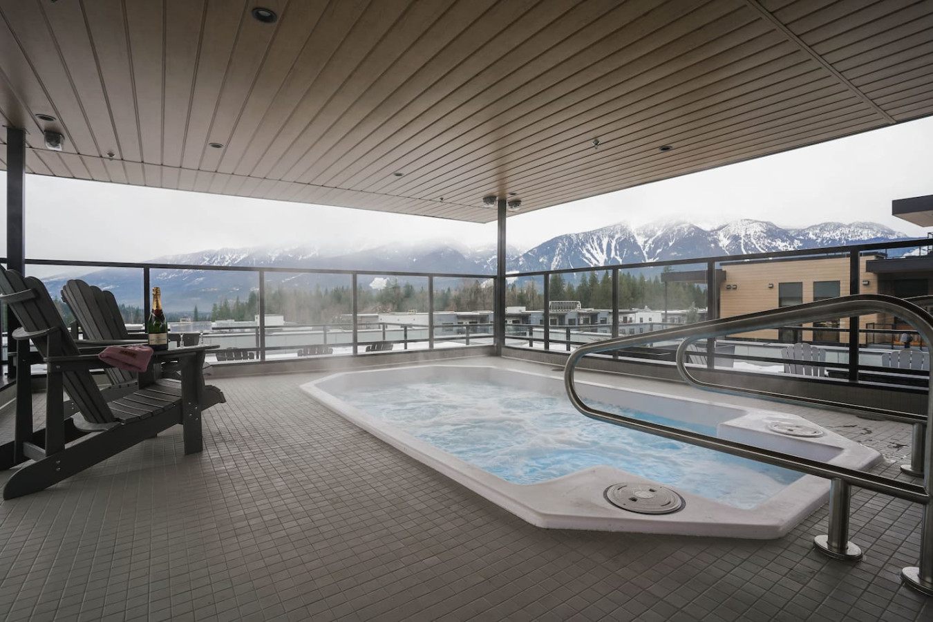 Big Hill Penthouse Chalet 35