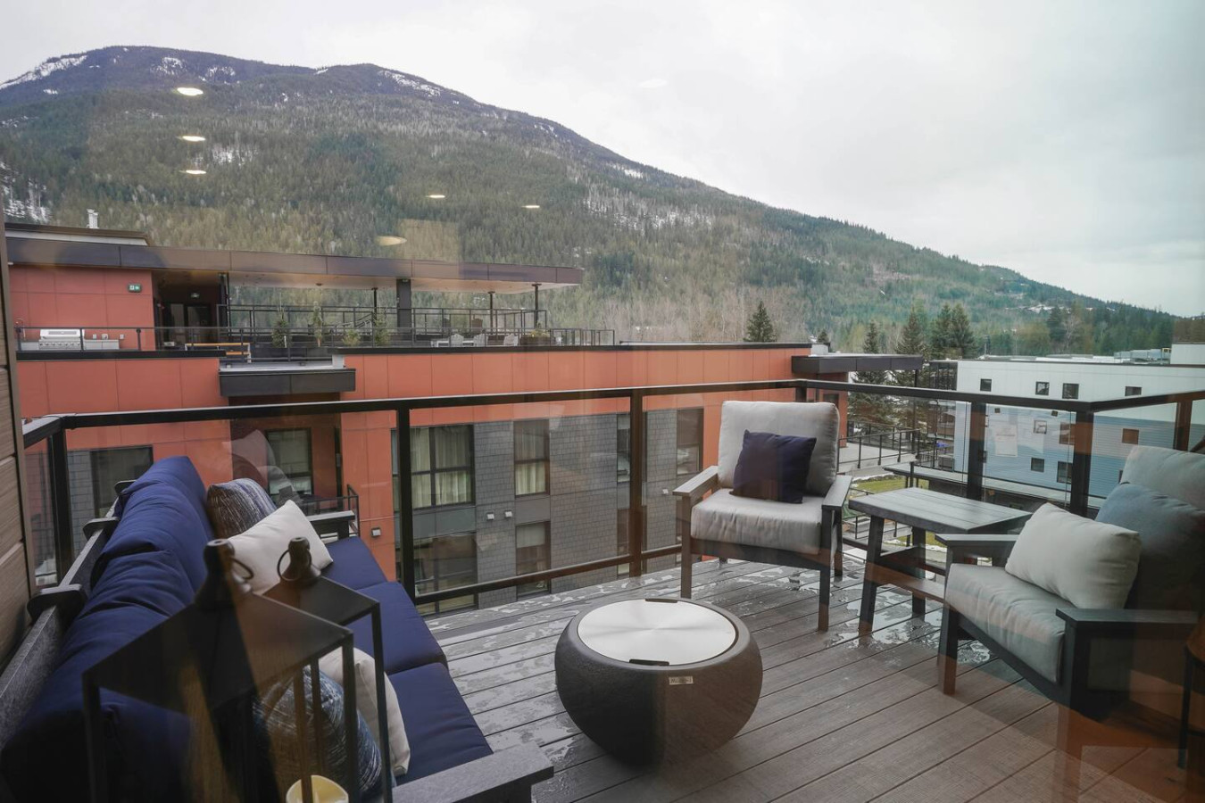 Big Hill Penthouse Chalet 14