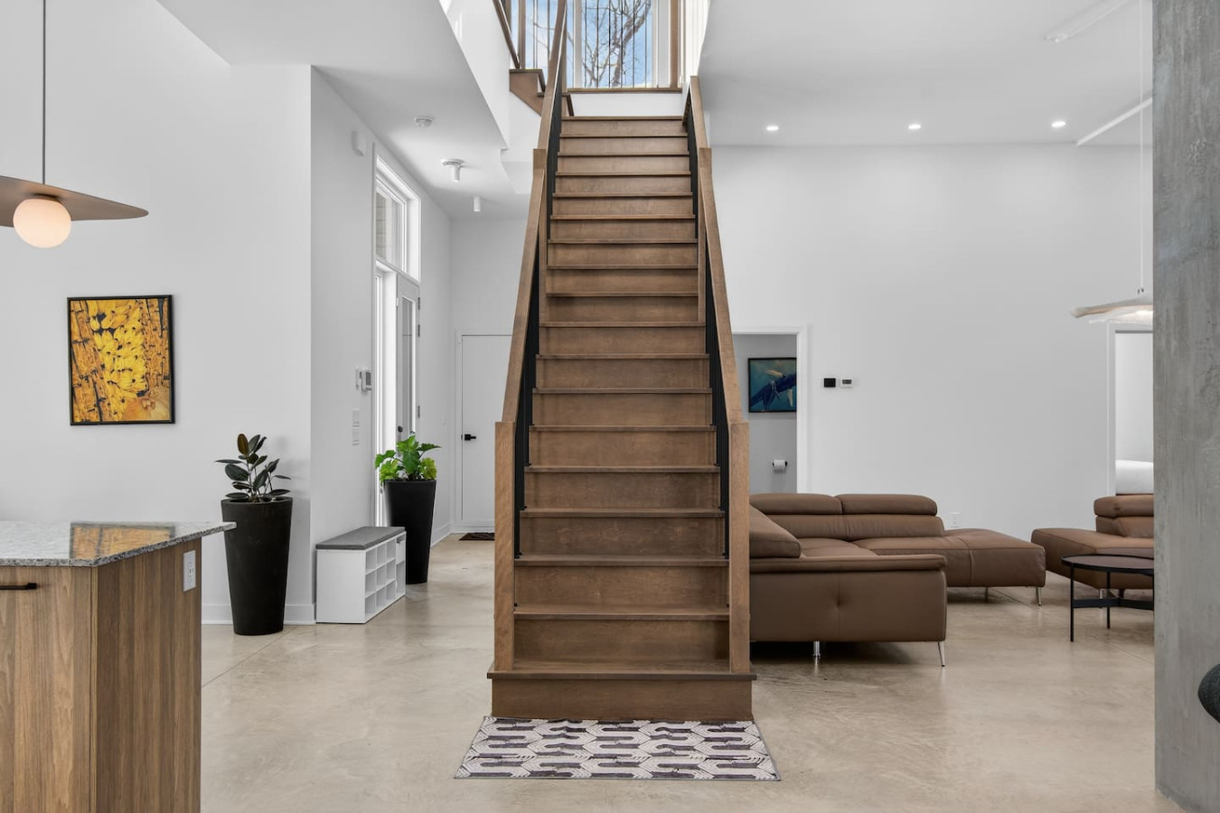 Wynnau Estate in Bel Air | Photo 16