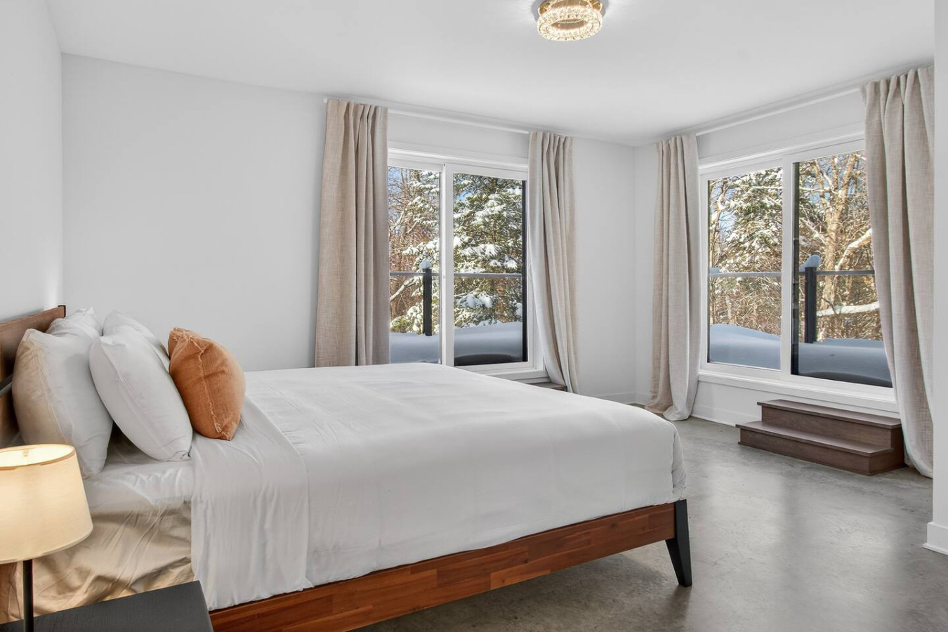 Wynnau Estate in Bel Air | Photo 29